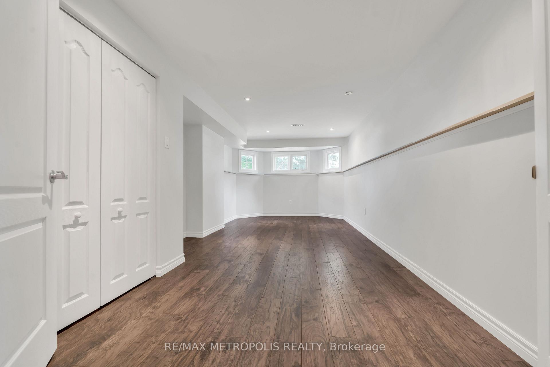 Photo 37 of 24 Acorn Crescent, Wasaga Beach — HOMEH
