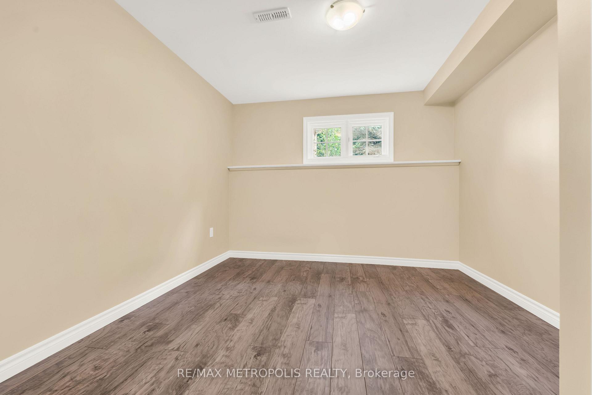 Photo 38 of 24 Acorn Crescent, Wasaga Beach — HOMEH