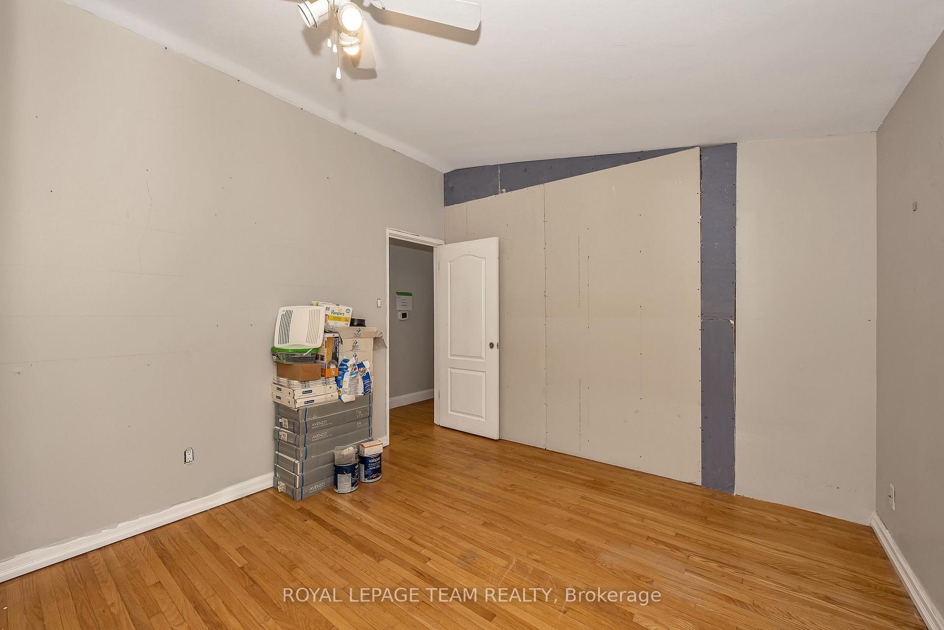 Photo 26 of 1408 Major Road, Ottawa, Bilberry Creek/Queenswood Heights — HOMEH