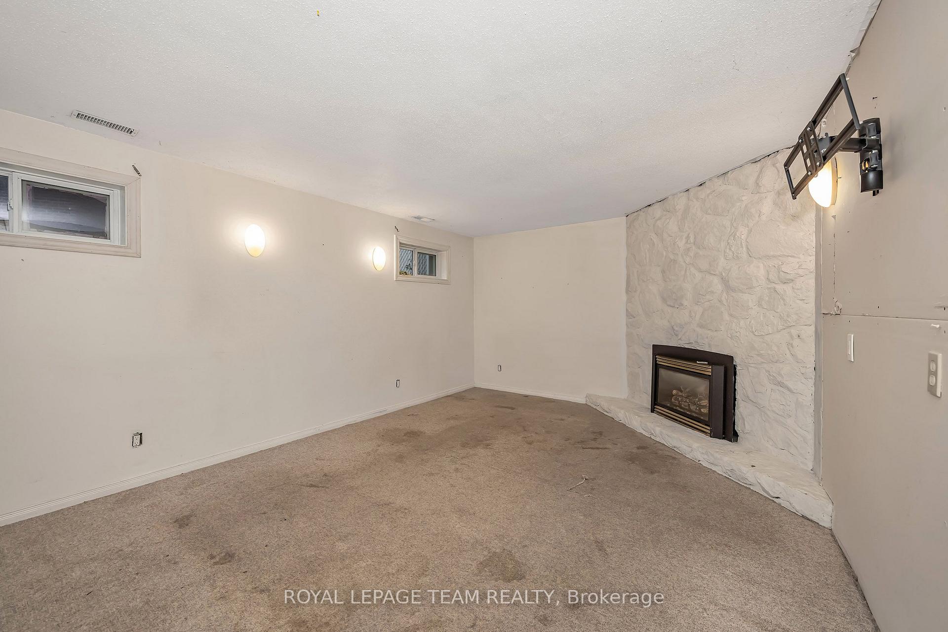 Photo 30 of 1408 Major Road, Ottawa, Bilberry Creek/Queenswood Heights — HOMEH