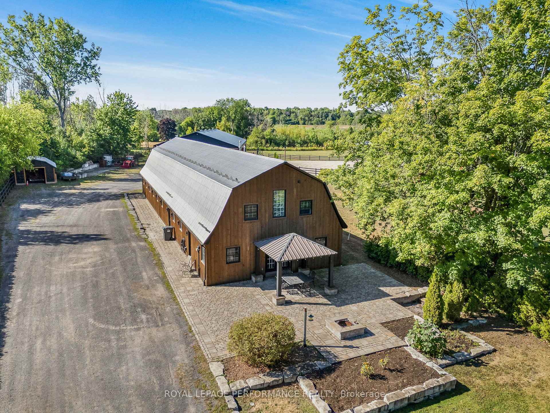 Photo 2 of 439 Front Road W, Champlain, Champlain Twp — HOMEH