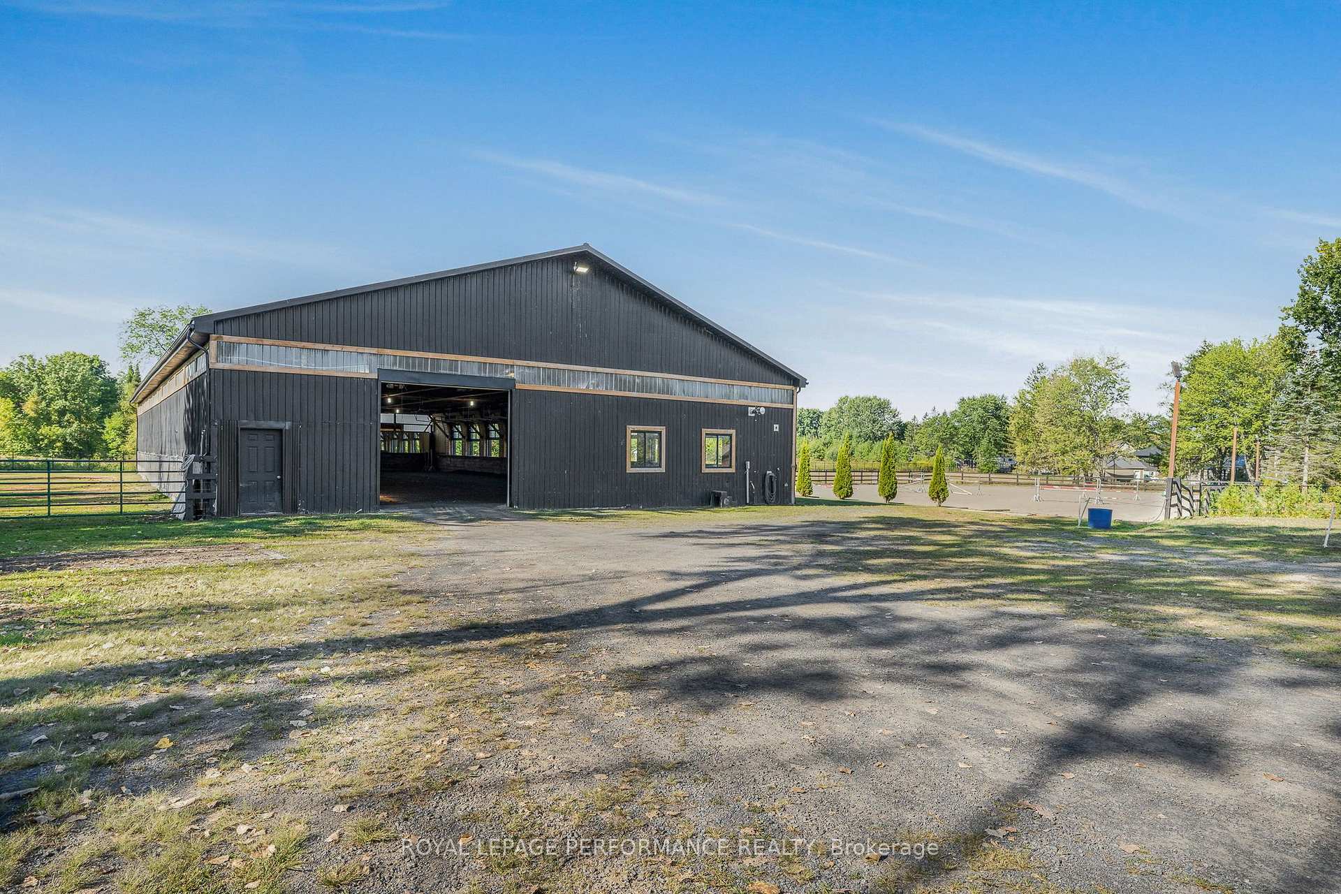Photo 16 of 439 Front Road W, Champlain, Champlain Twp — HOMEH