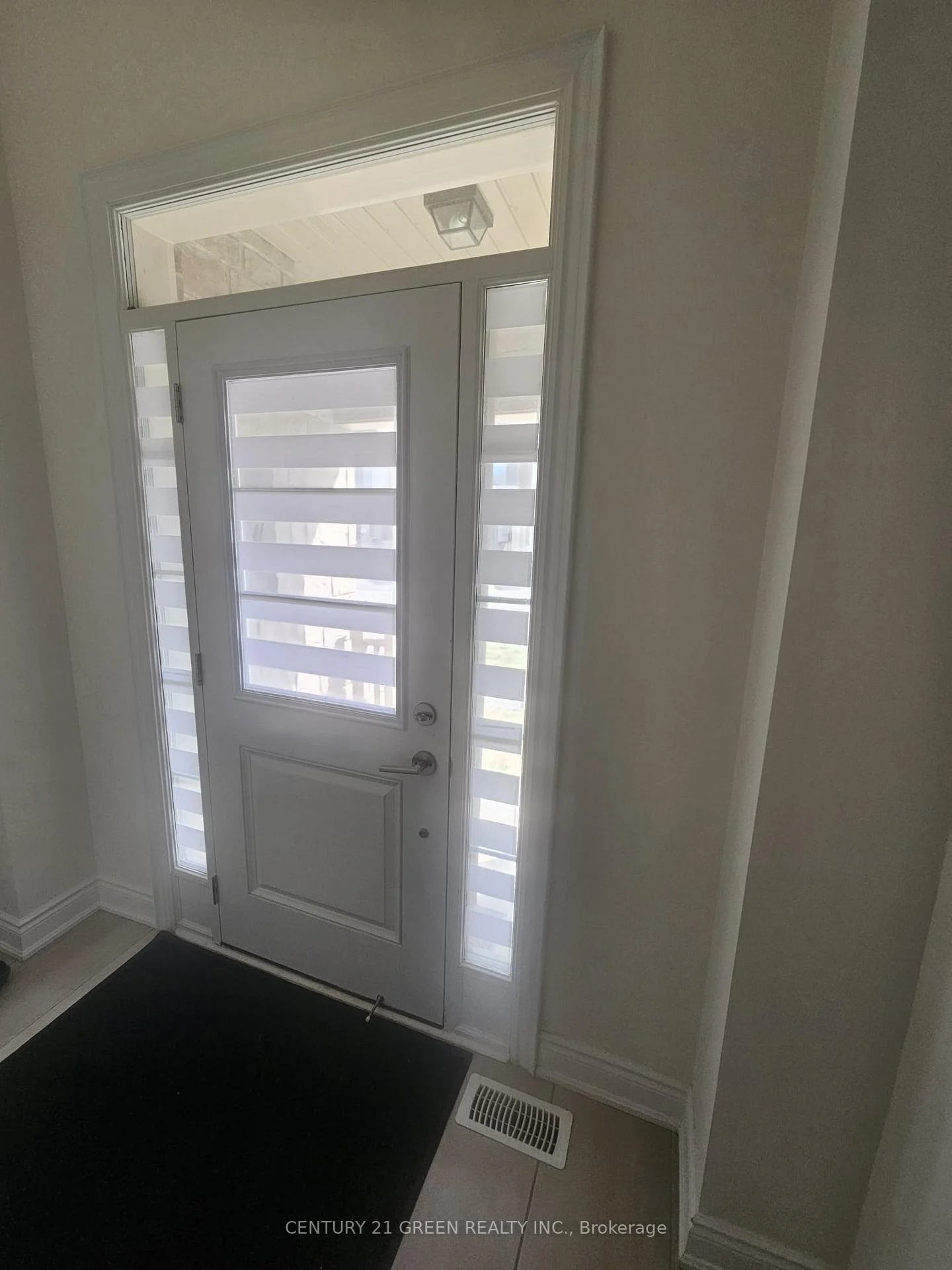 Photo 4 of 78 Bermondsey Way, Brampton, Bram West — HOMEH