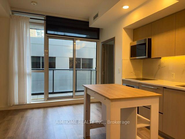Photo 3 of Unit 1209, 38 Widmer Street, Toronto, Waterfront Communities — HOMEH