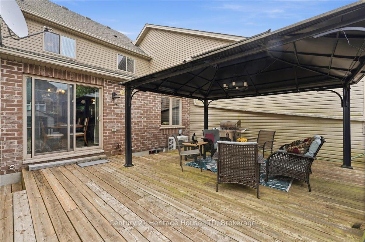 Photo 33 of 97 Abbott Place, Pelham, Fonthill — HOMEH
