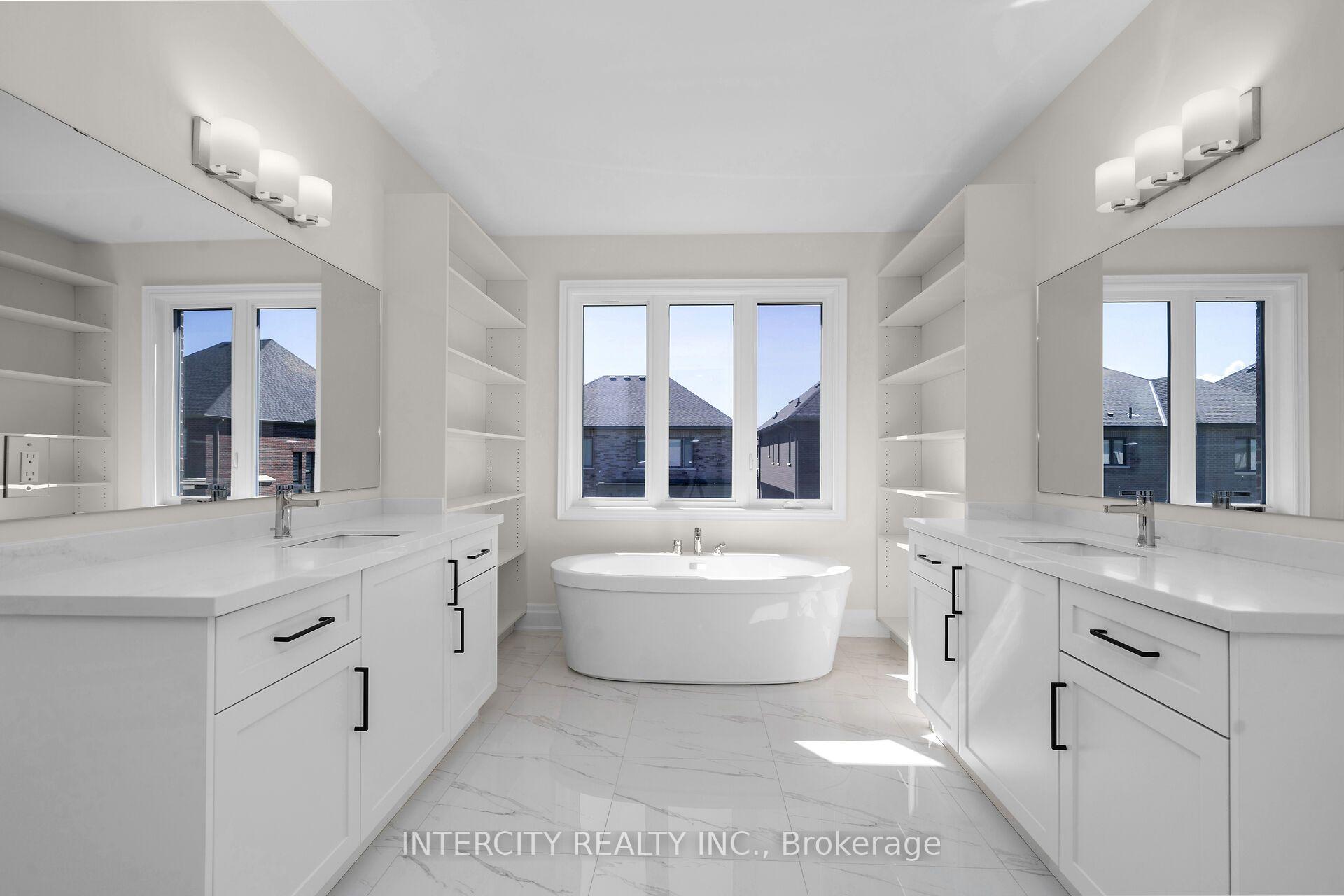 Photo 36 of 33 Gianvito Crescent, King, King City — HOMEH