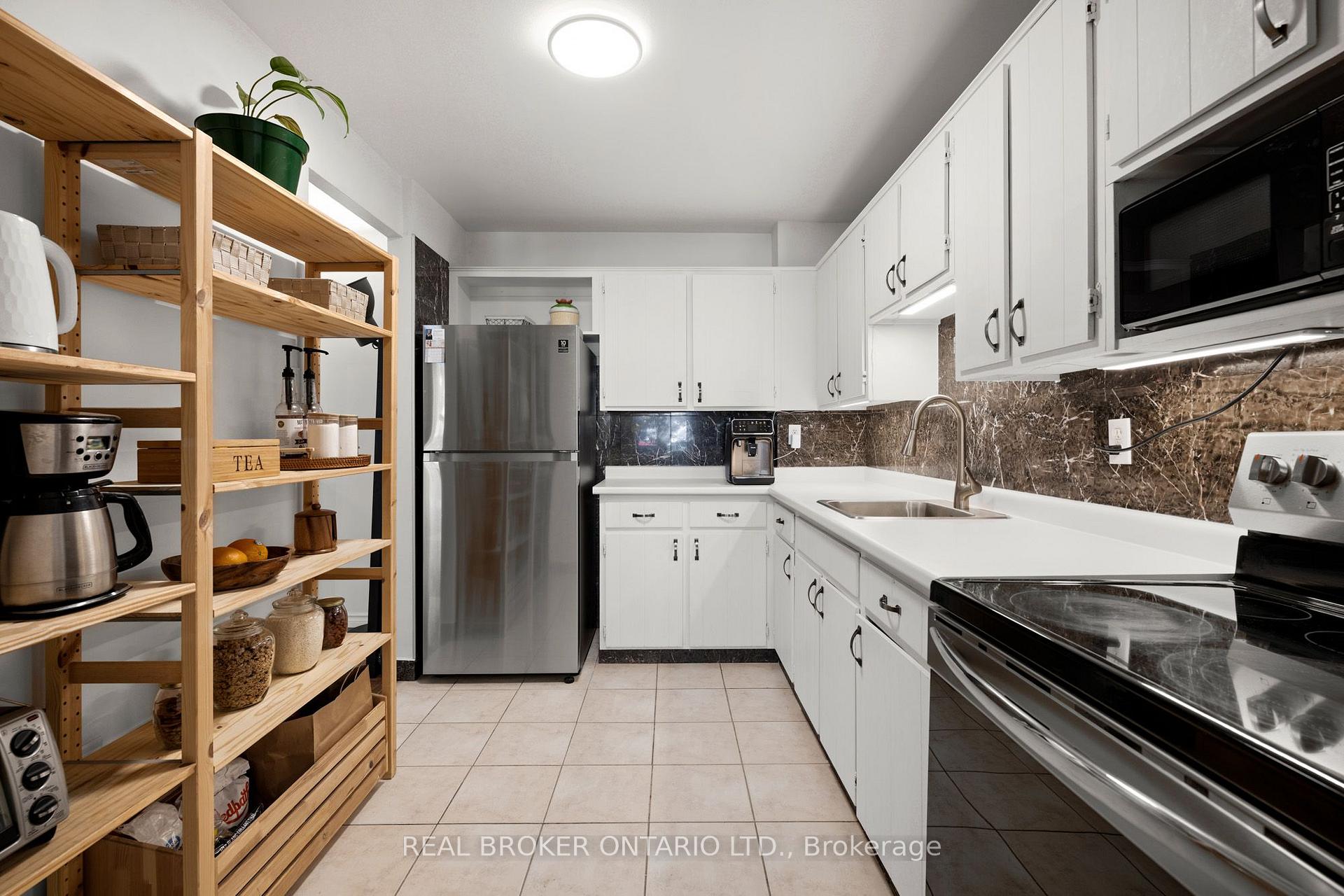 Photo 12 of Unit 203, 279 Chandler Drive, Waterloo — HOMEH