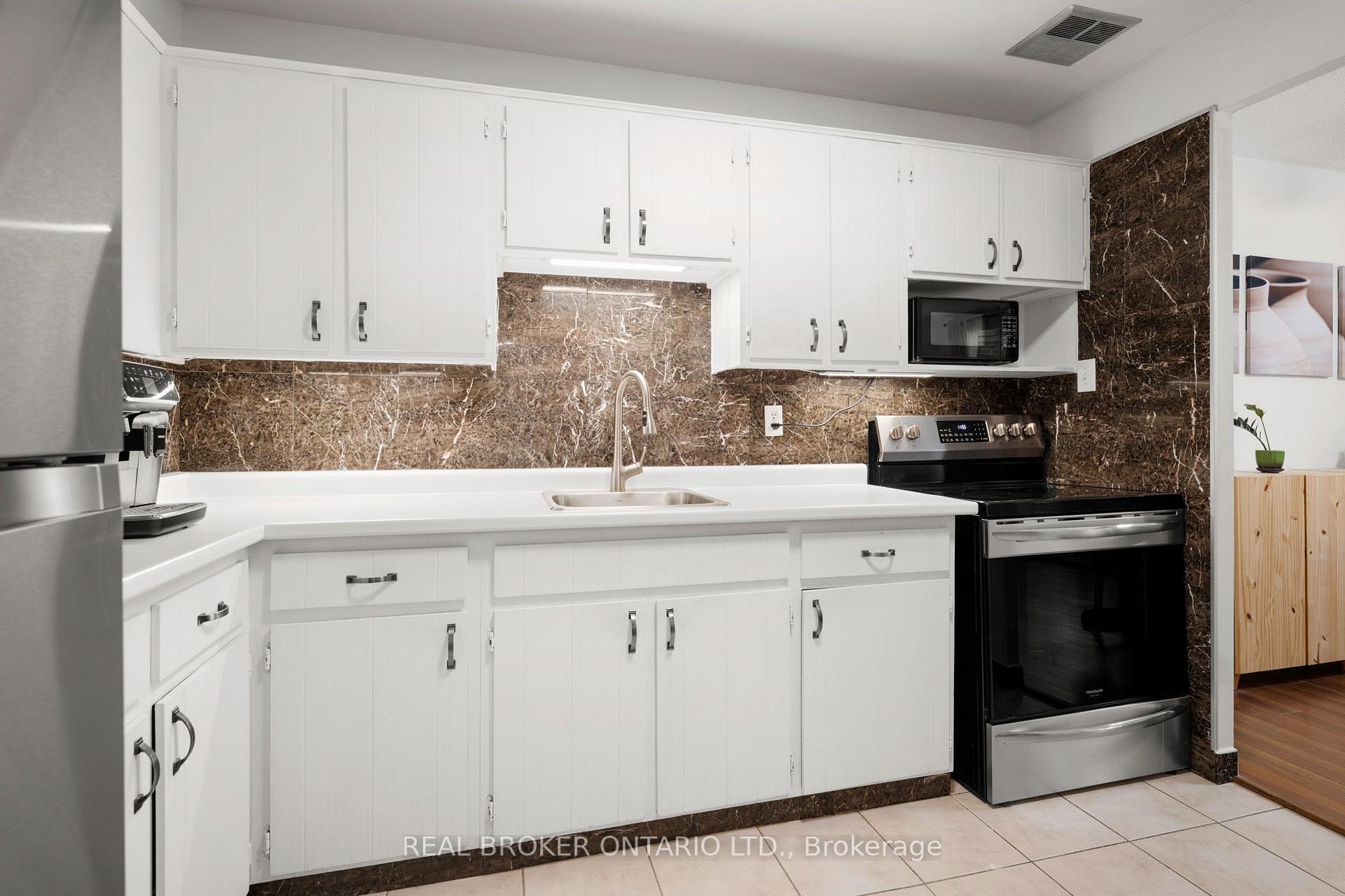 Photo 15 of Unit 203, 279 Chandler Drive, Waterloo — HOMEH