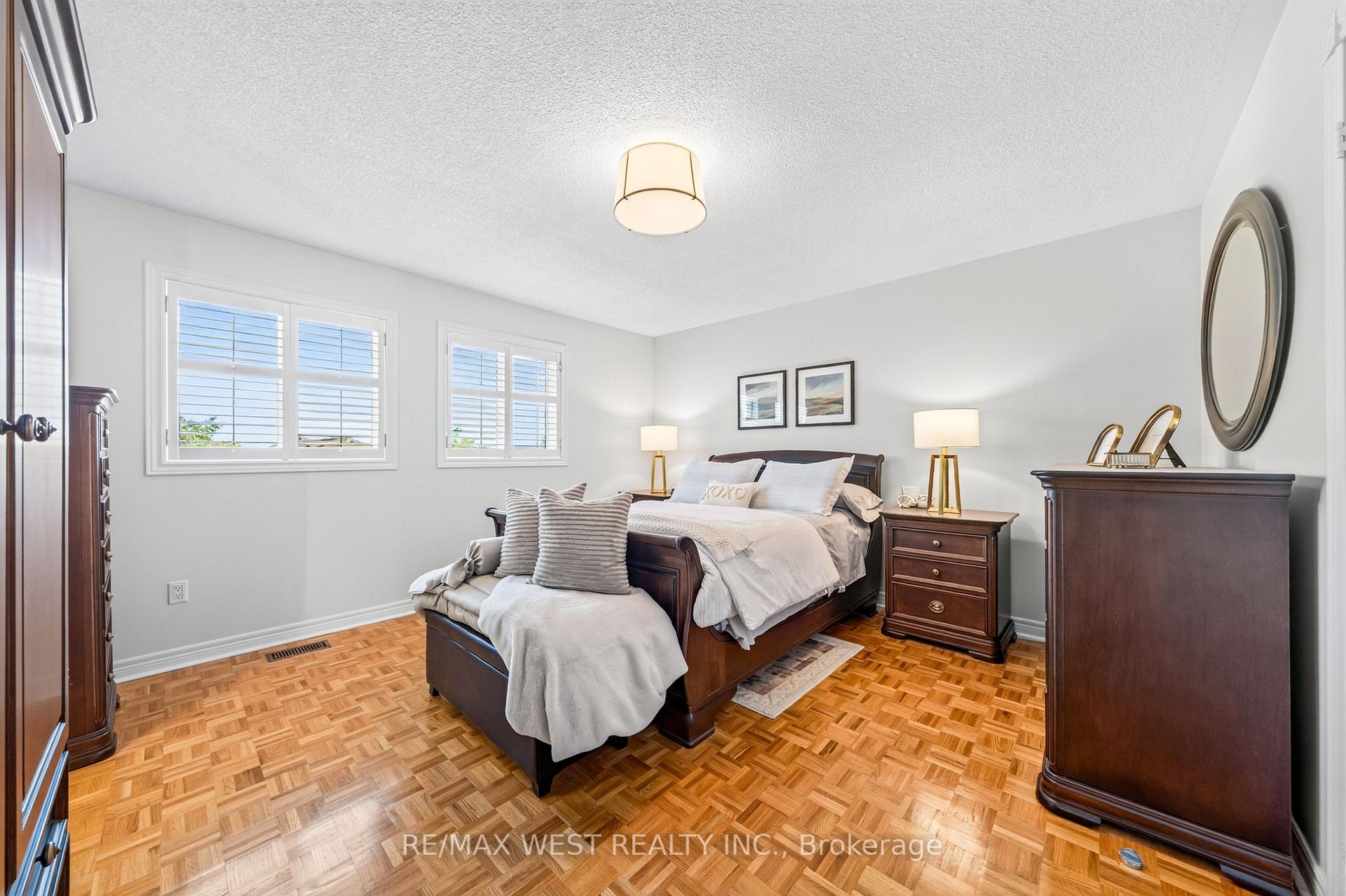 Photo 6 of 40 Sequoia Road, Vaughan, Sonoma Heights — HOMEH