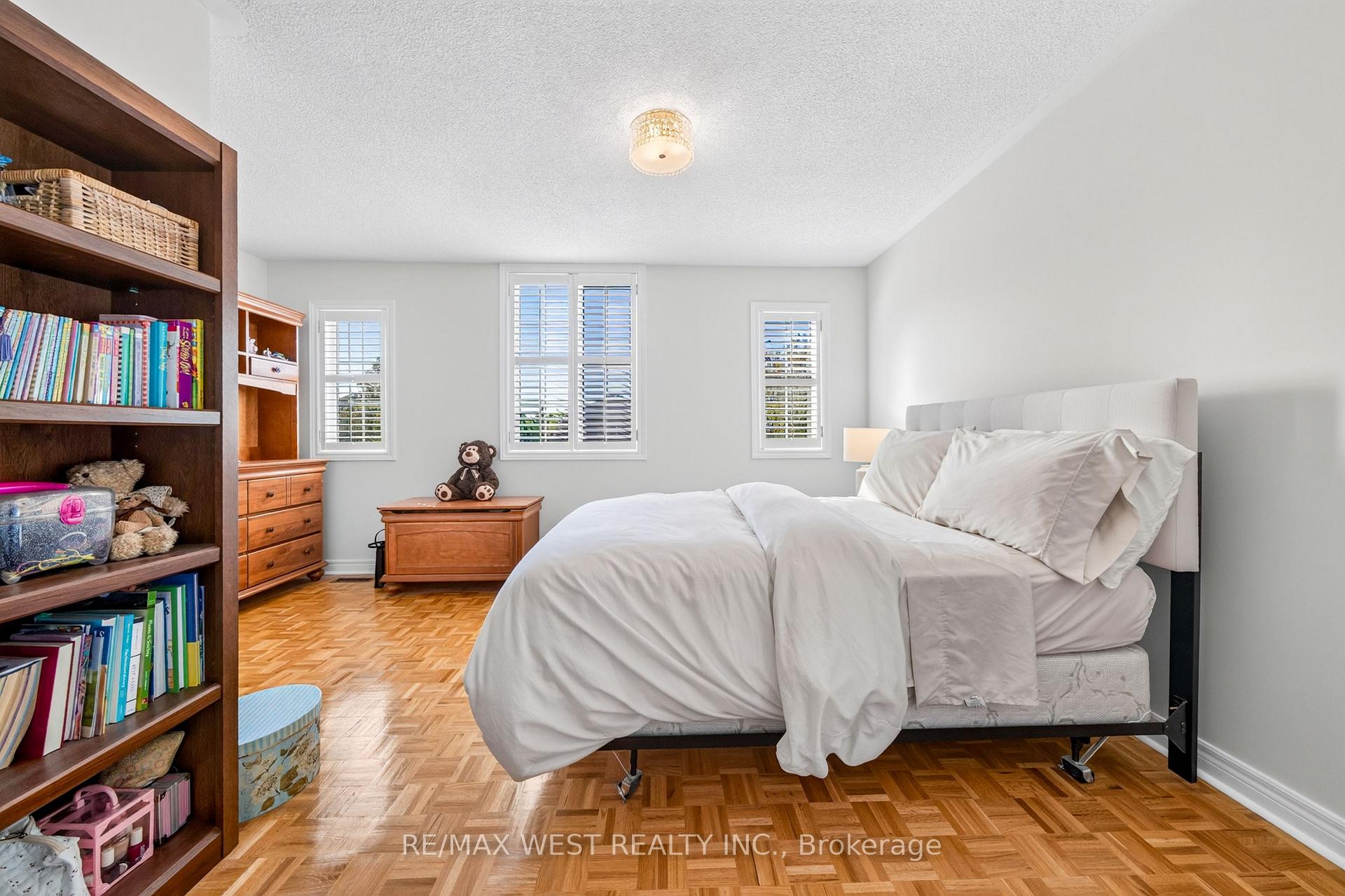 Photo 11 of 40 Sequoia Road, Vaughan, Sonoma Heights — HOMEH