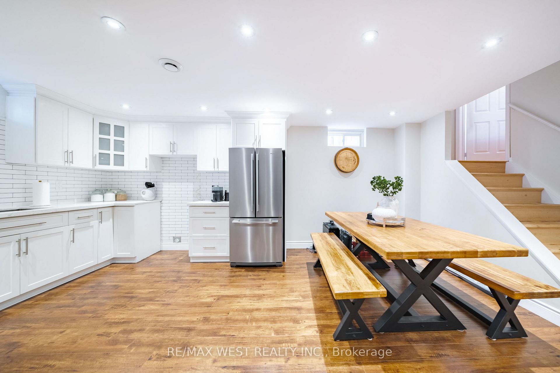 Photo 13 of 40 Sequoia Road, Vaughan, Sonoma Heights — HOMEH