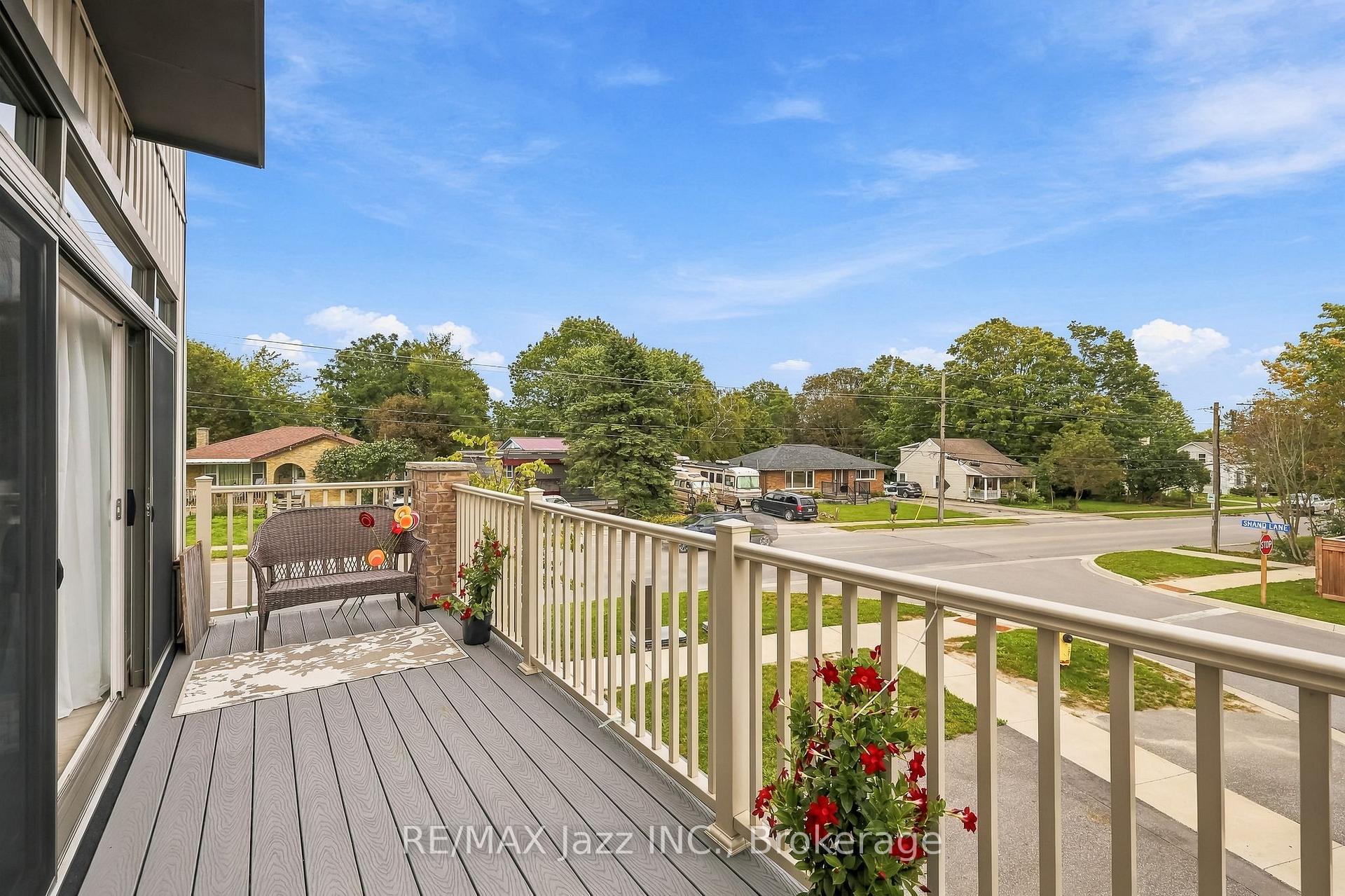 Photo 43 of 3 Shand Lane, Scugog, Port Perry — HOMEH