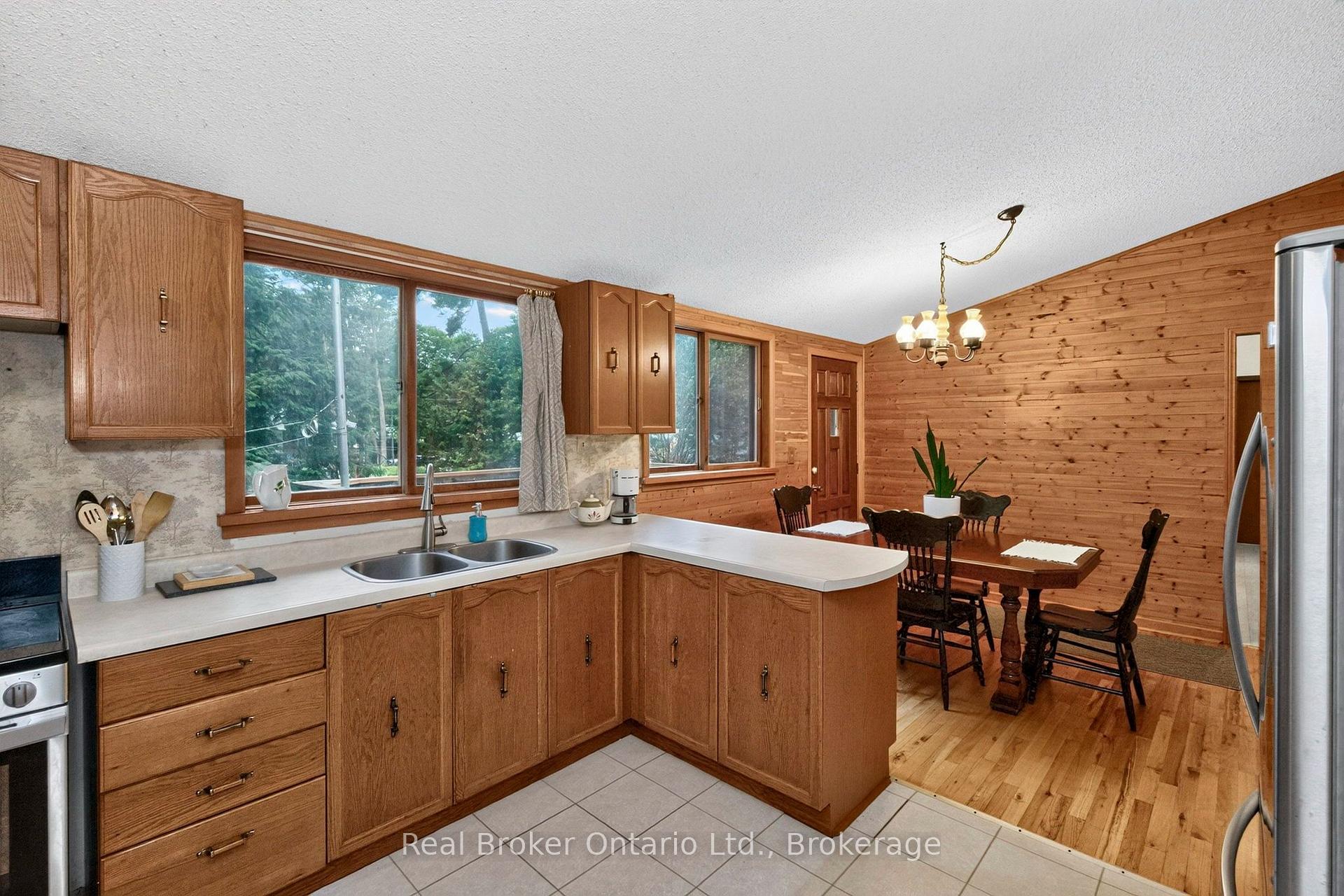 Photo 15 of 24 Fernanne Drive, Tiny, Rural Tiny — HOMEH