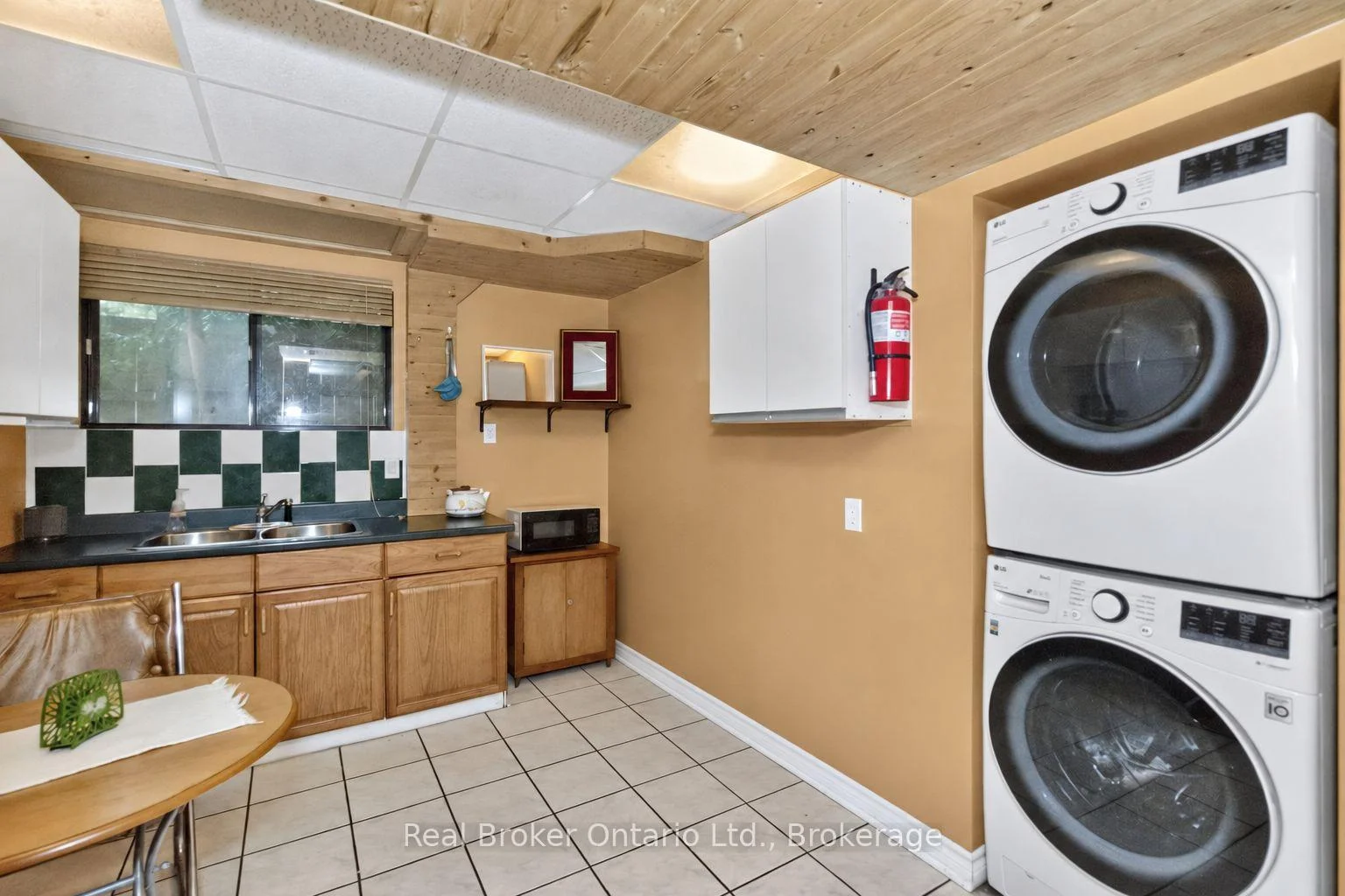 Photo 45 of 24 Fernanne Drive, Tiny, Rural Tiny — HOMEH