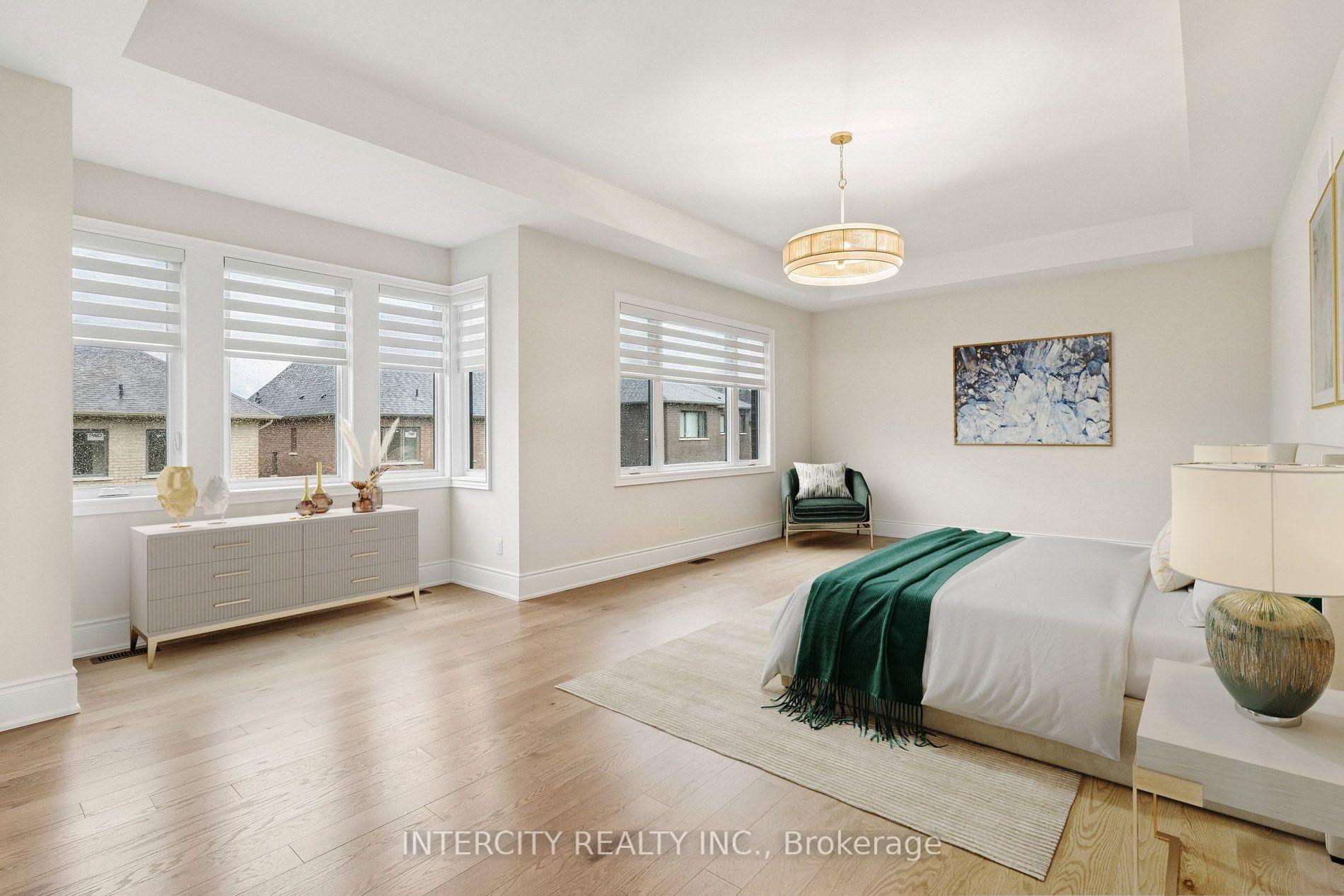 Photo 38 of 15 Garriock Hall Avenue, King, King City — HOMEH