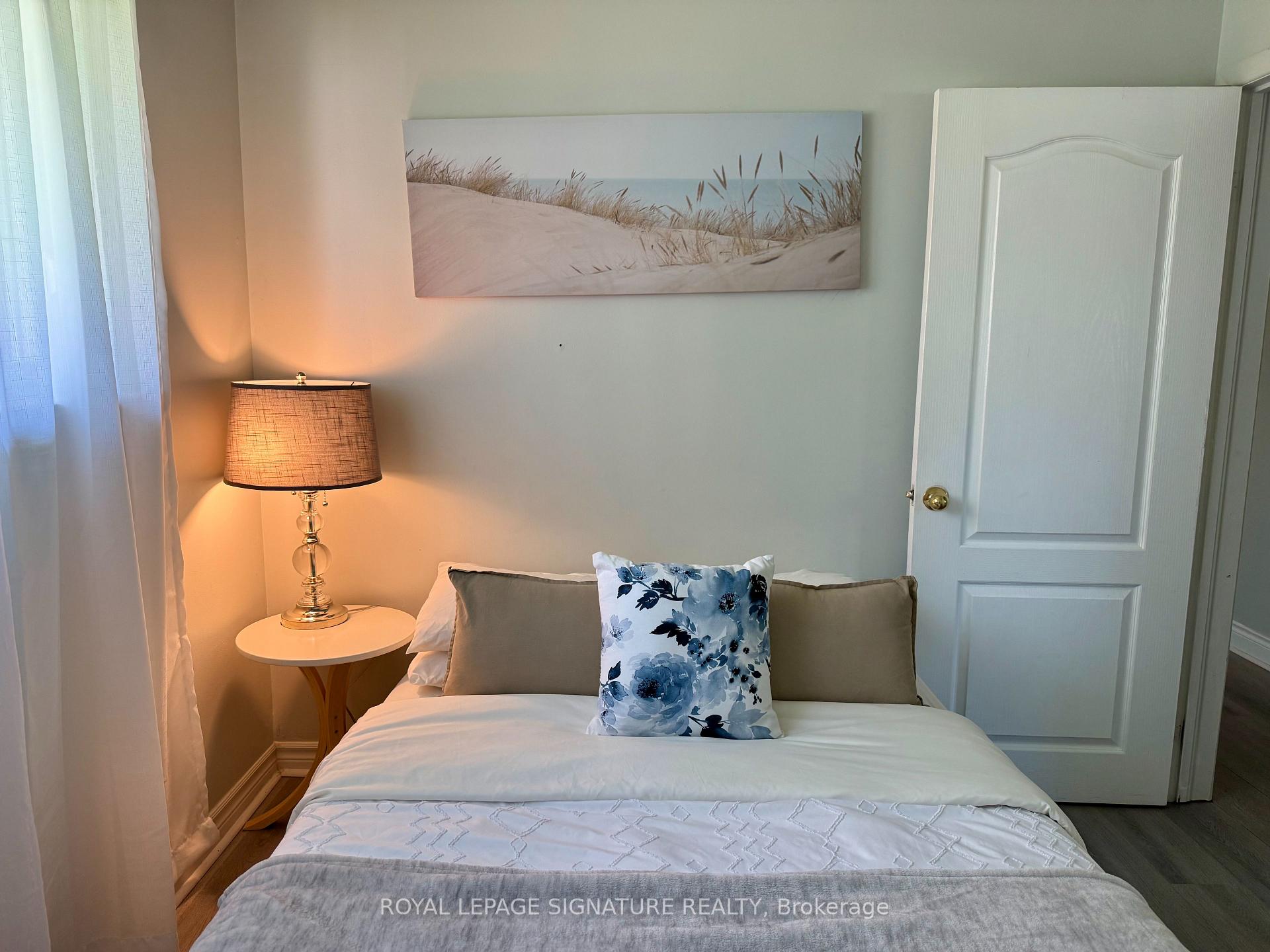 Photo 14 of 1350 Rebecca Street, Oakville, Southwest — HOMEH