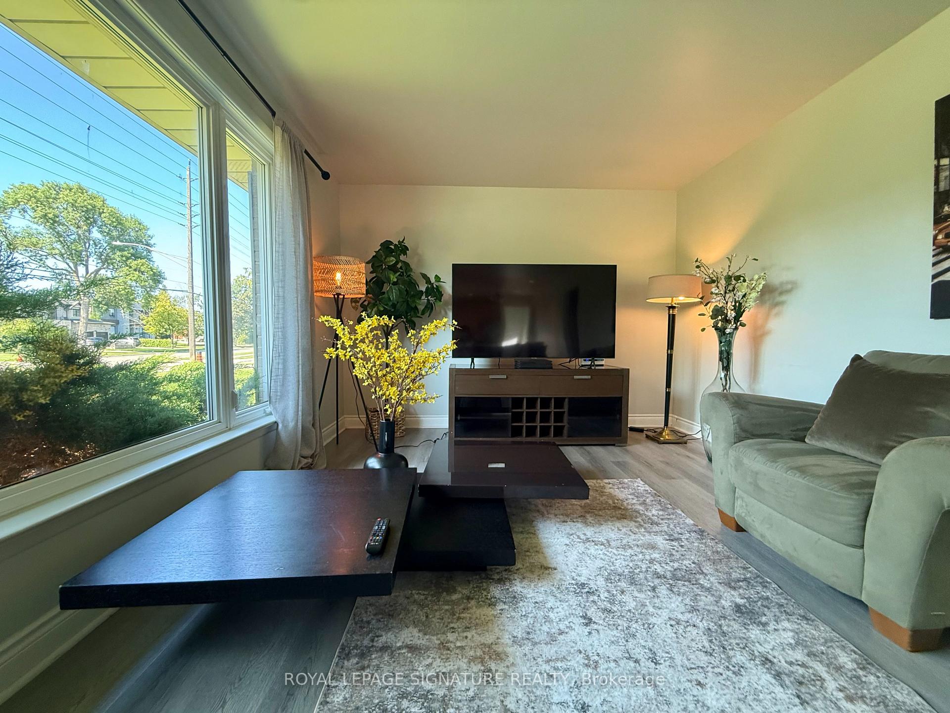 Photo 18 of 1350 Rebecca Street, Oakville, Southwest — HOMEH
