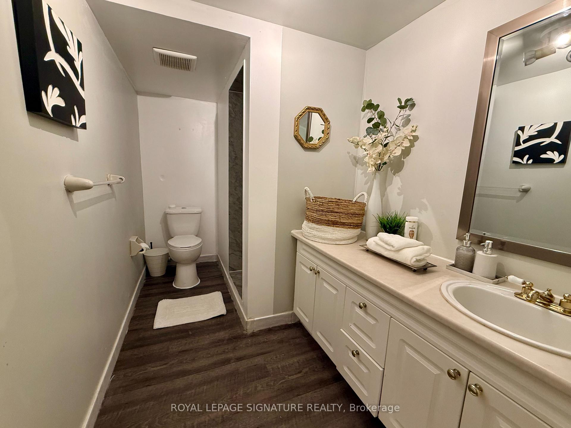 Photo 21 of 1350 Rebecca Street, Oakville, Southwest — HOMEH