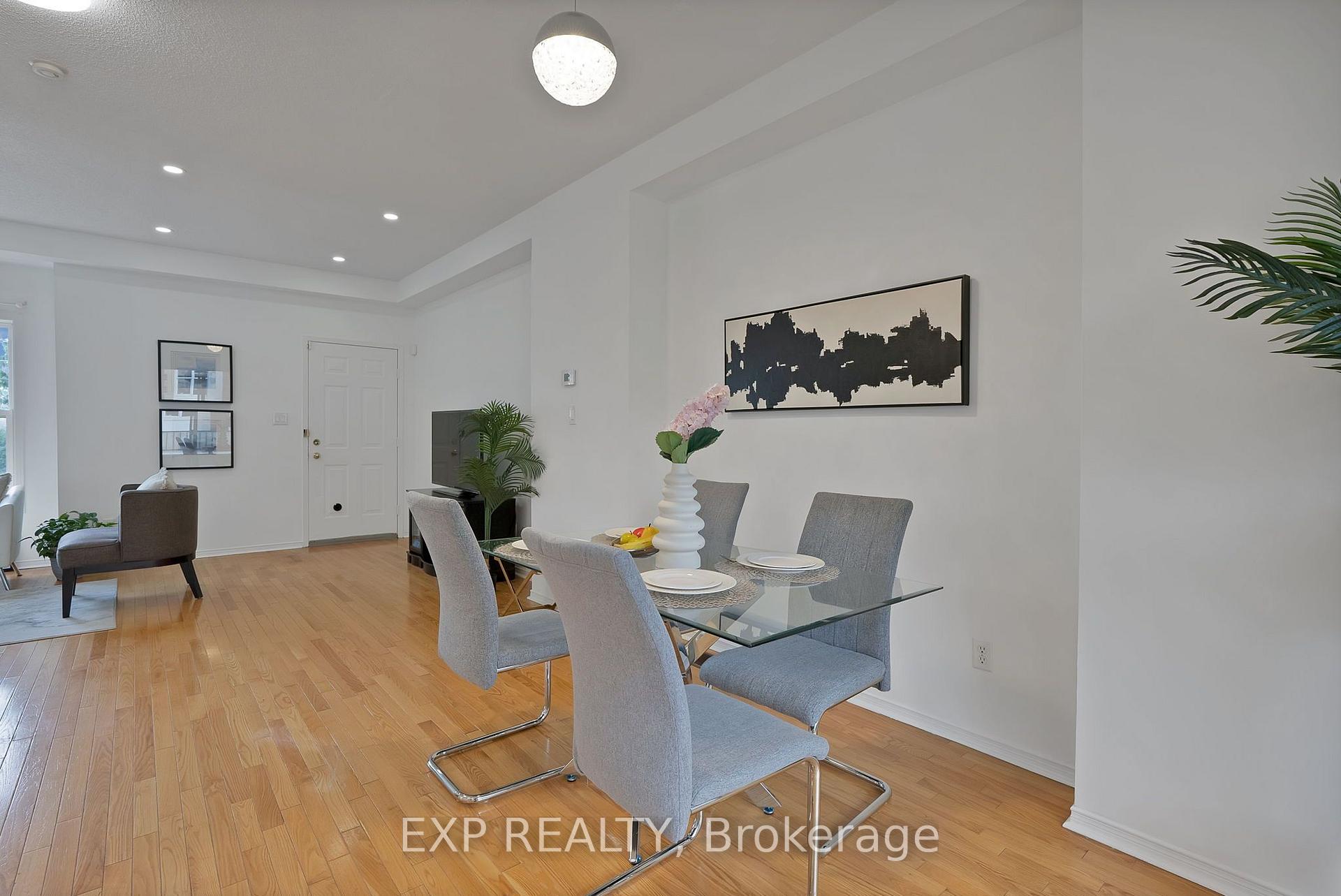 Photo 23 of 11 Maple Park Way, Markham, Milliken Mills West — HOMEH
