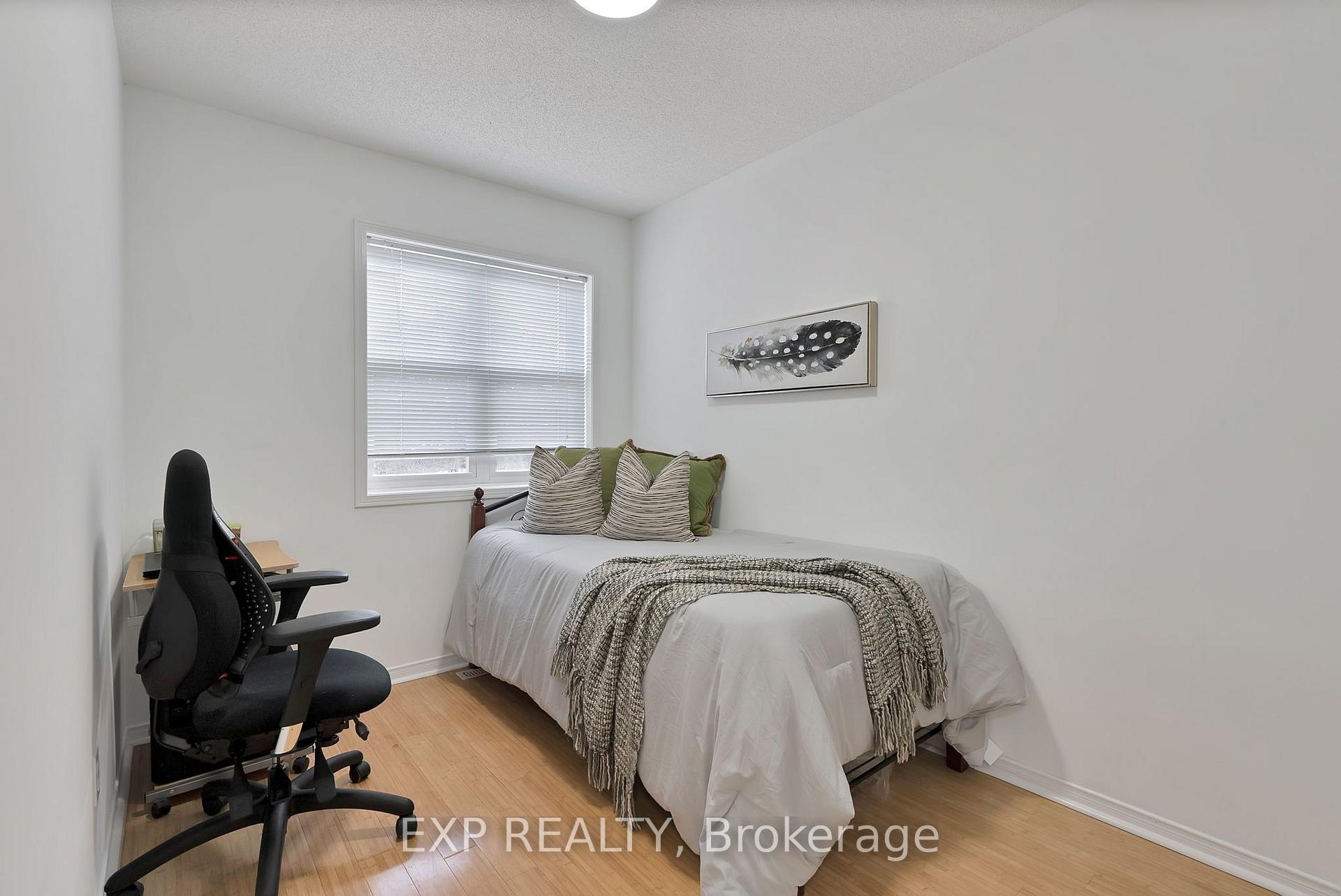 Photo 38 of 11 Maple Park Way, Markham, Milliken Mills West — HOMEH