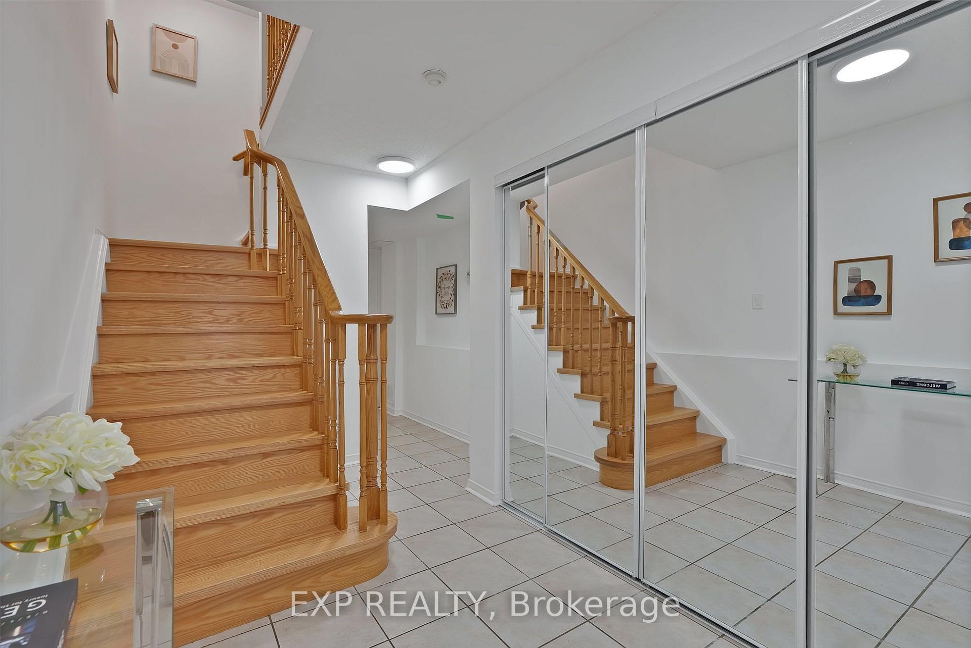 Photo 43 of 11 Maple Park Way, Markham, Milliken Mills West — HOMEH