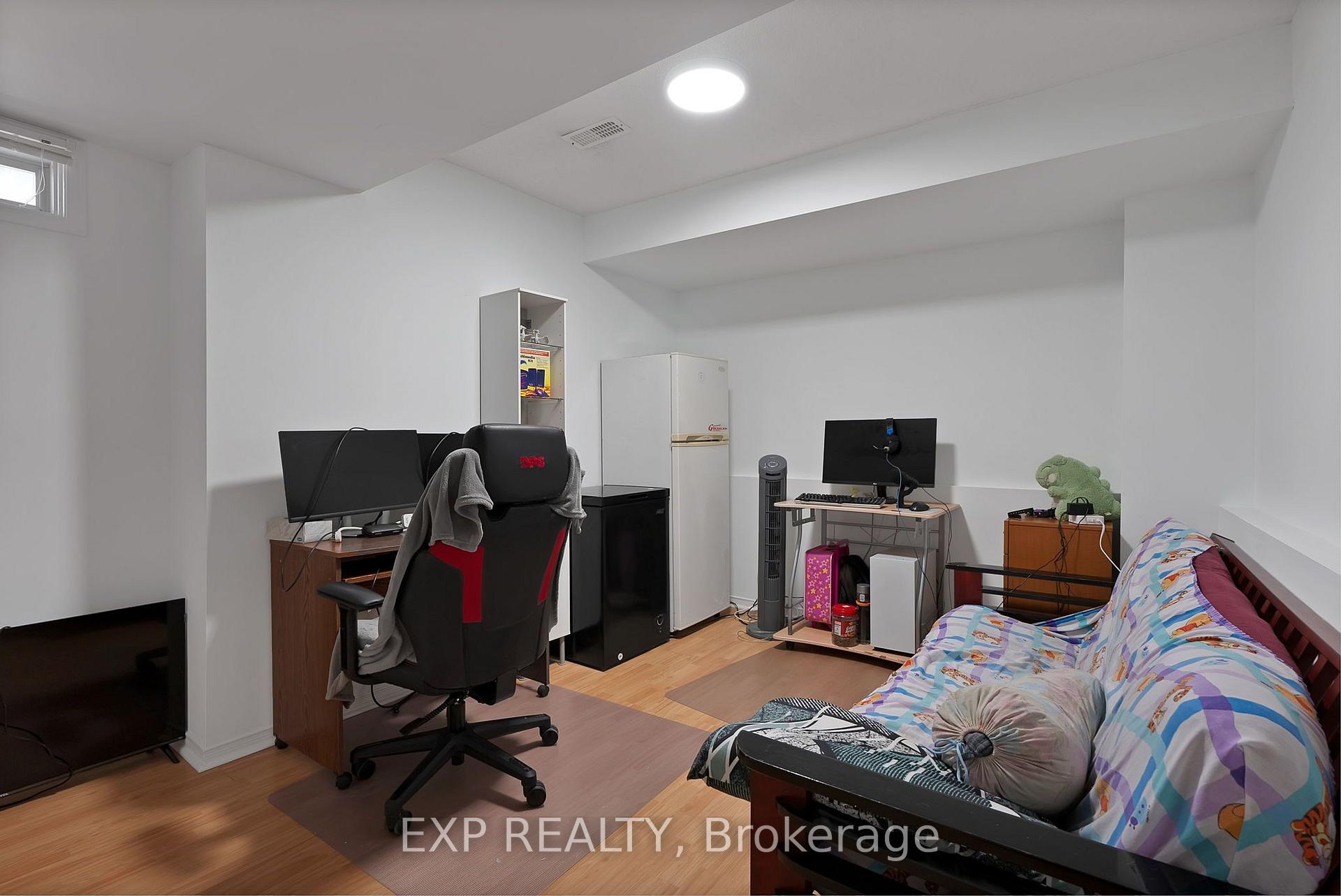 Photo 45 of 11 Maple Park Way, Markham, Milliken Mills West — HOMEH