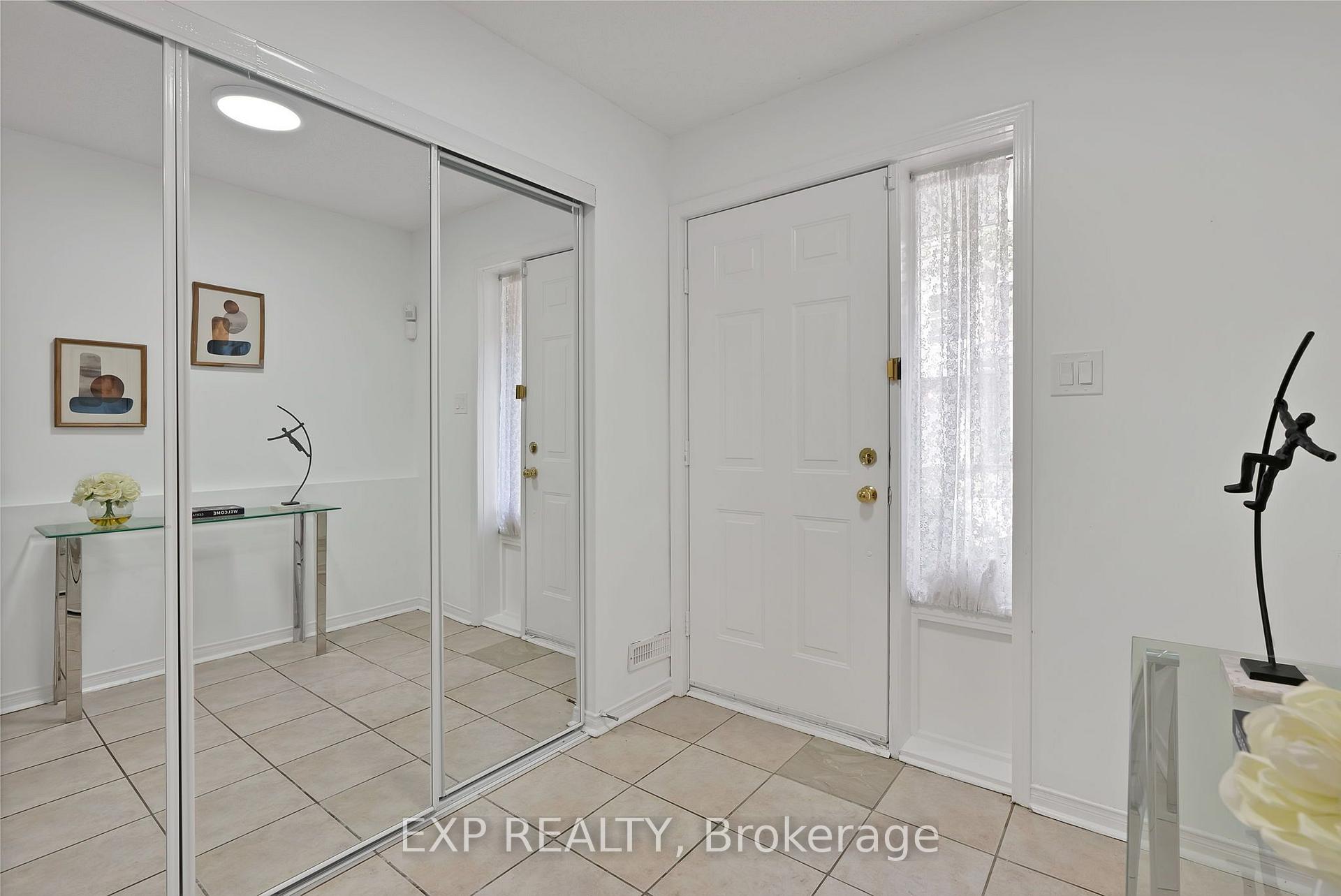 Photo 46 of 11 Maple Park Way, Markham, Milliken Mills West — HOMEH