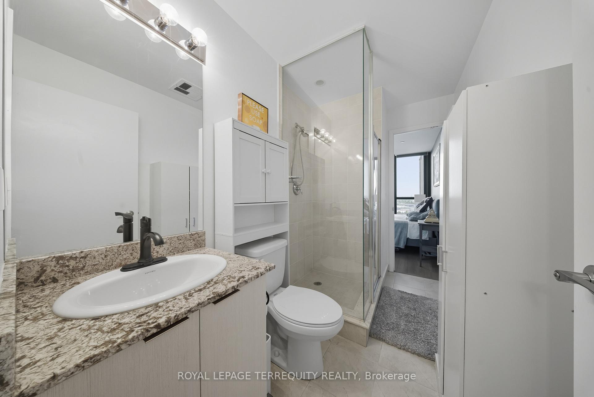 Photo 2 of Unit 902, 2910 Highway 7, Vaughan, Concord — HOMEH