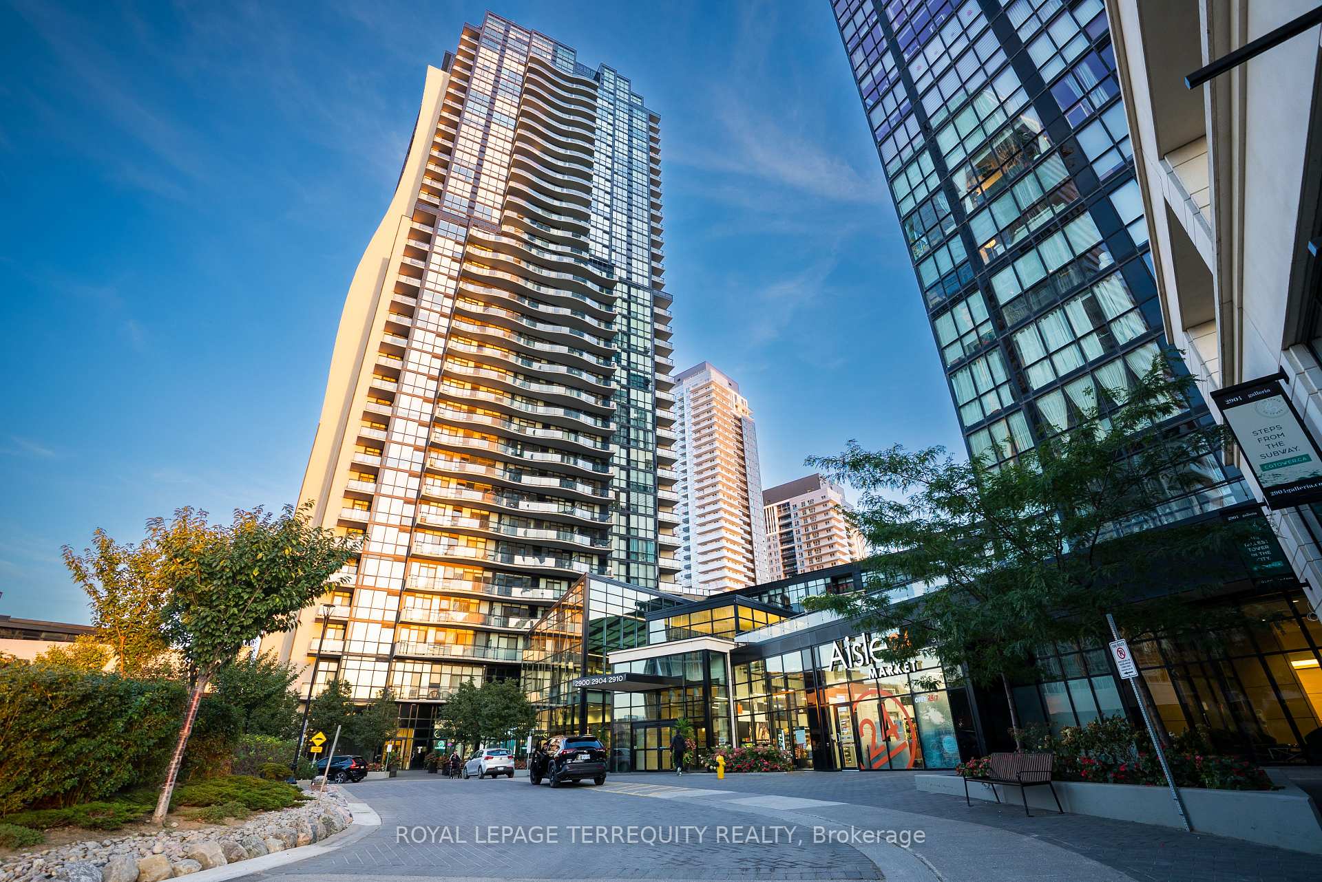 Photo 19 of Unit 902, 2910 Highway 7, Vaughan, Concord — HOMEH