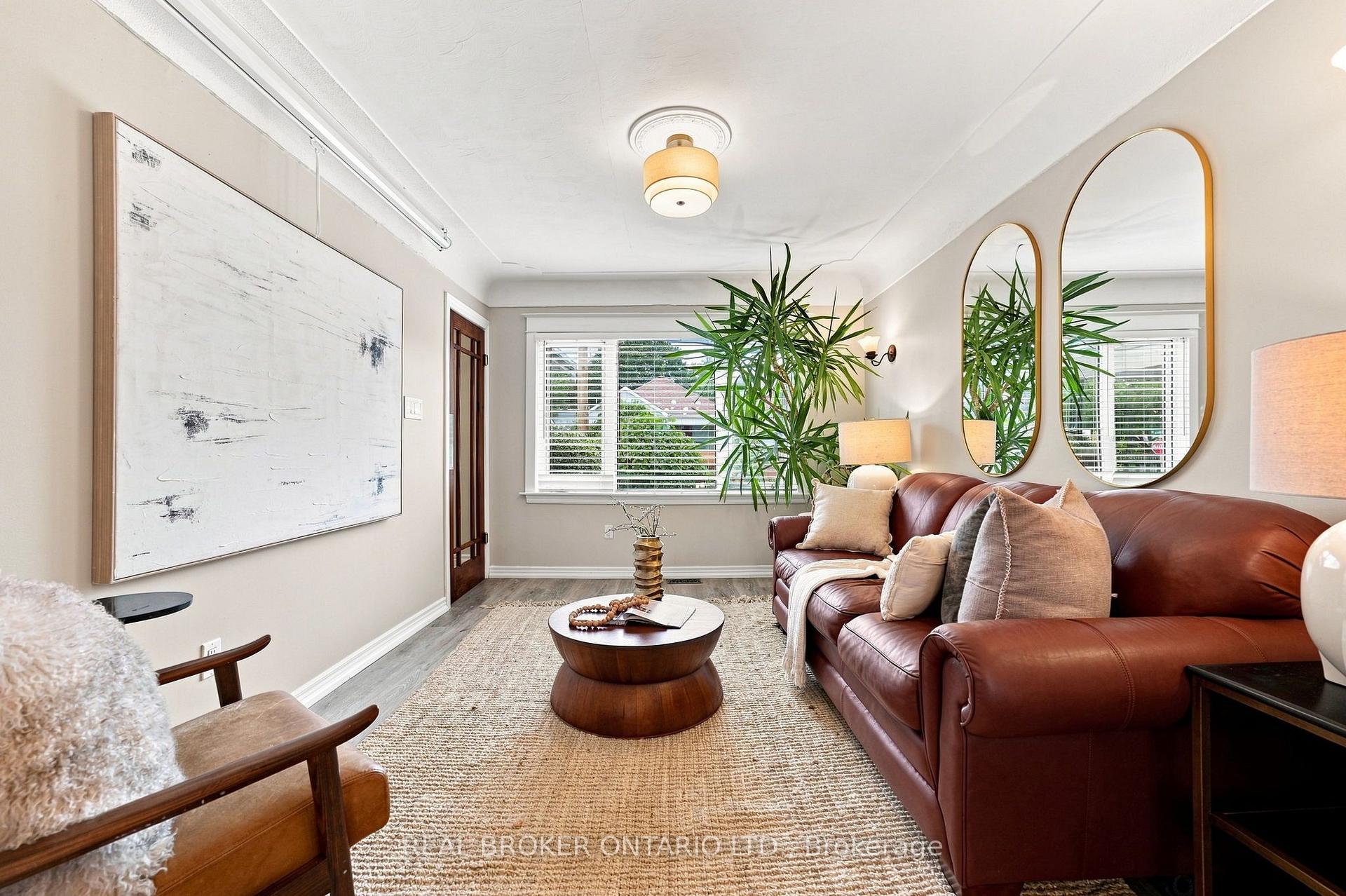 Photo 24 of 51 Barons Avenue N, Hamilton, Homeside — HOMEH