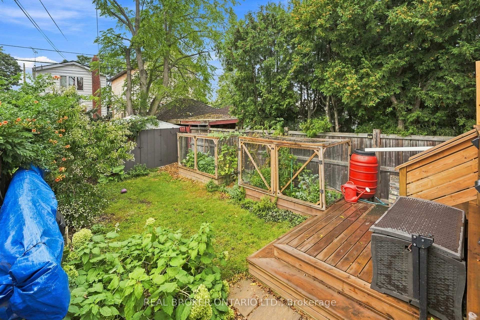 Photo 44 of 51 Barons Avenue N, Hamilton, Homeside — HOMEH