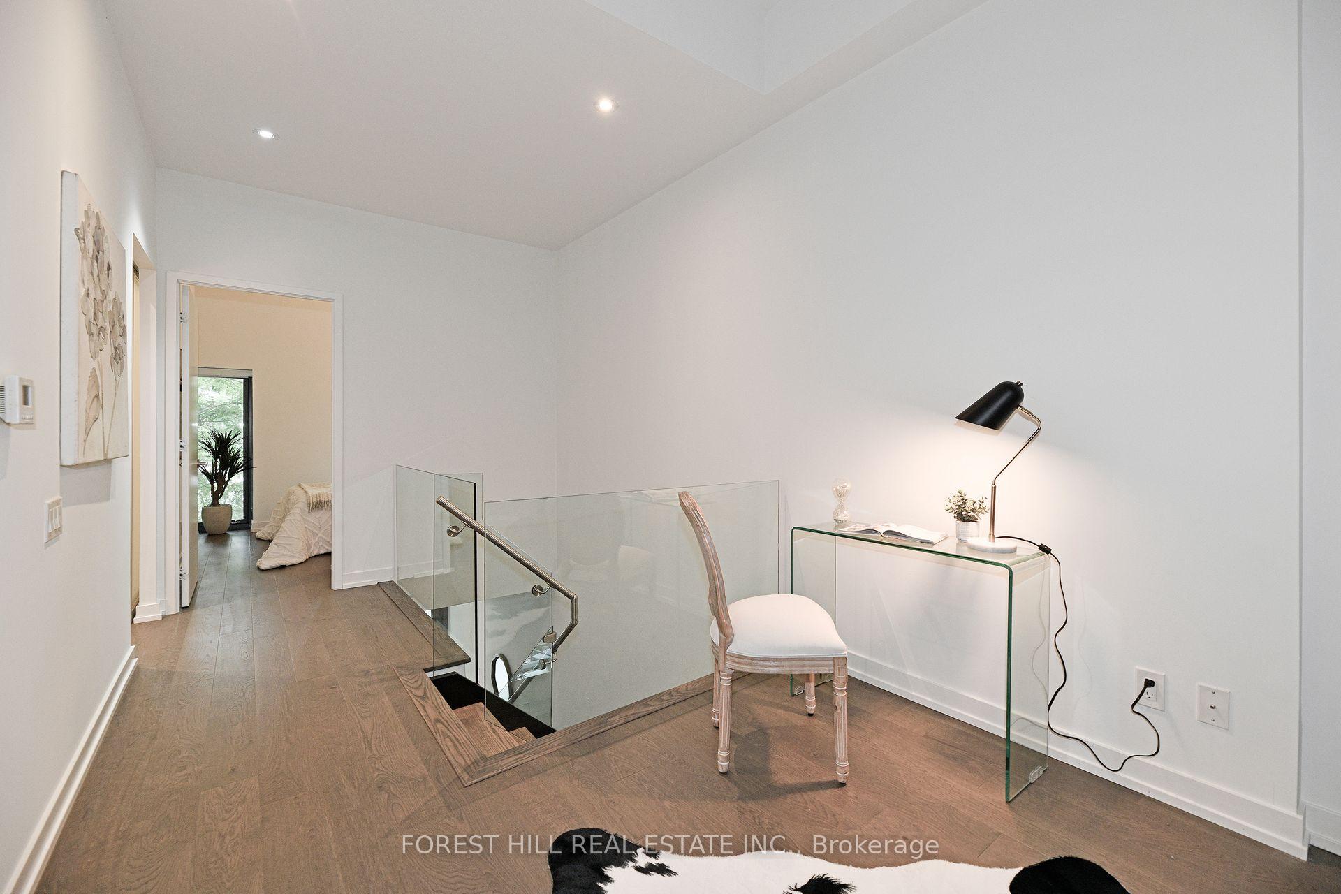 Photo 14 of Unit 102, 161 Roehampton Avenue, Toronto, Mount Pleasant West — HOMEH
