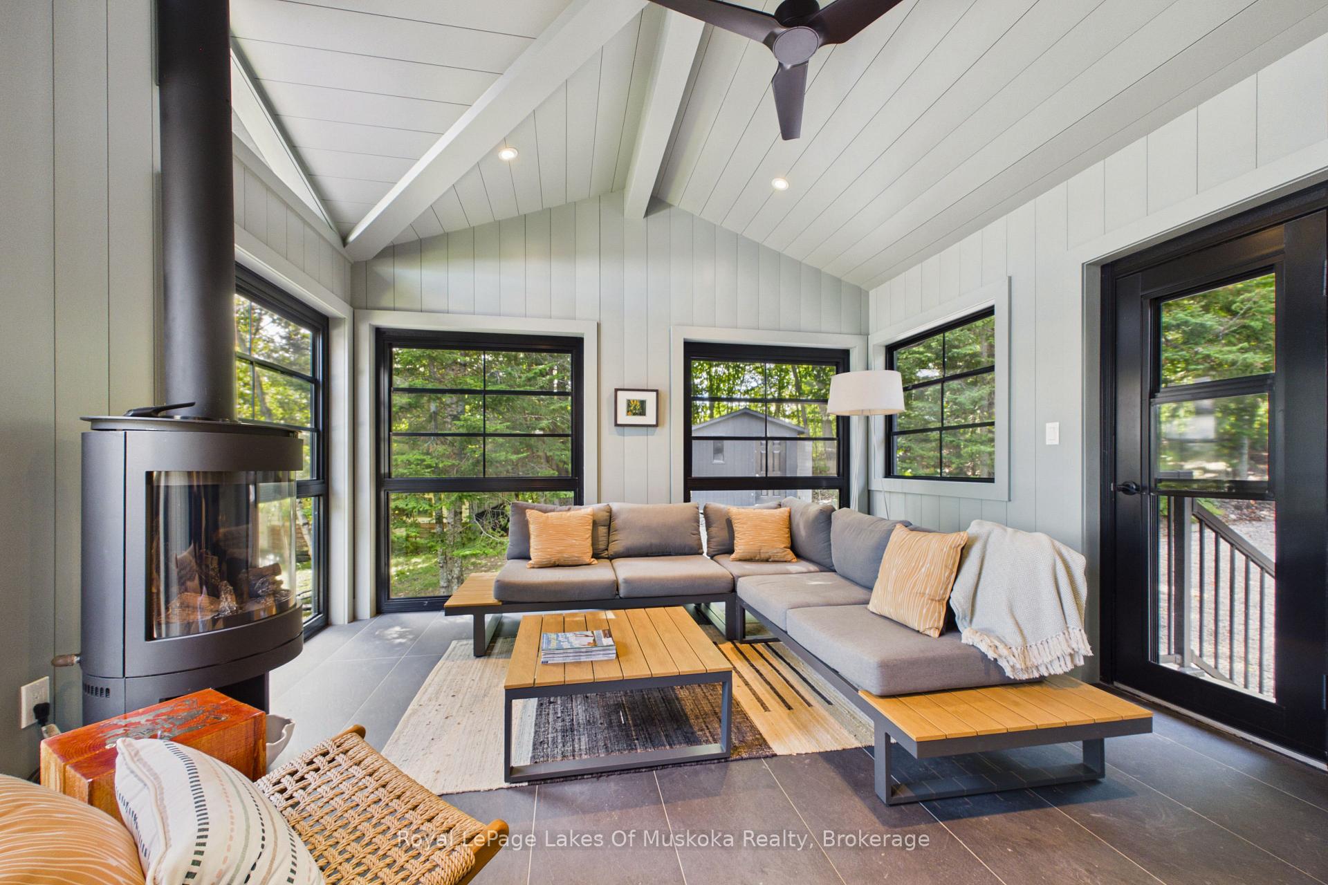 Photo 16 of 31 Feldspar Road, Magnetawan — HOMEH