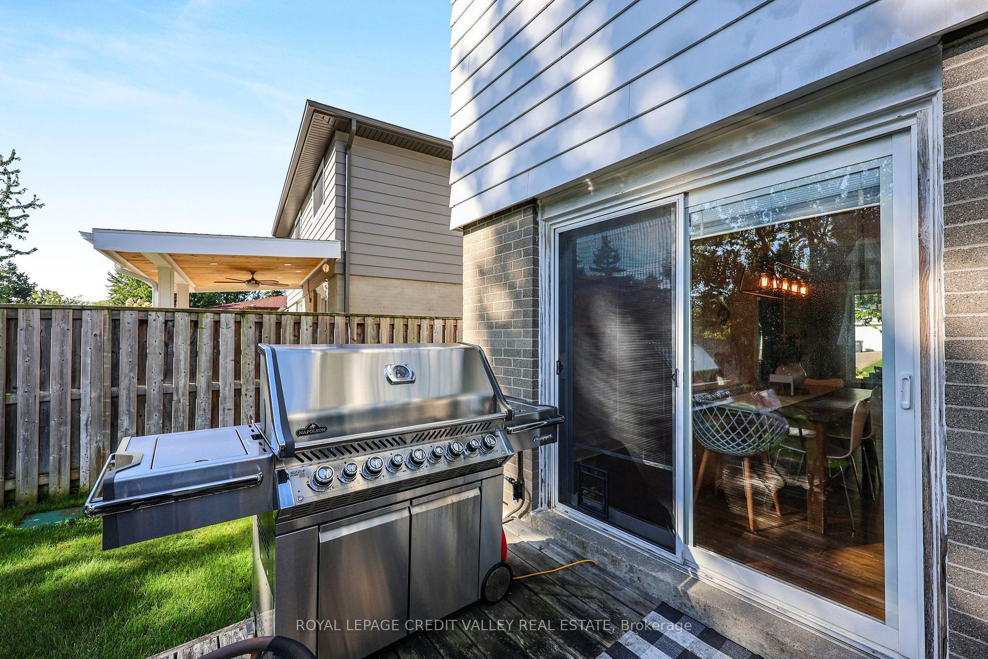 Photo 45 of 31 Melville Crescent, Brampton, Brampton East — HOMEH