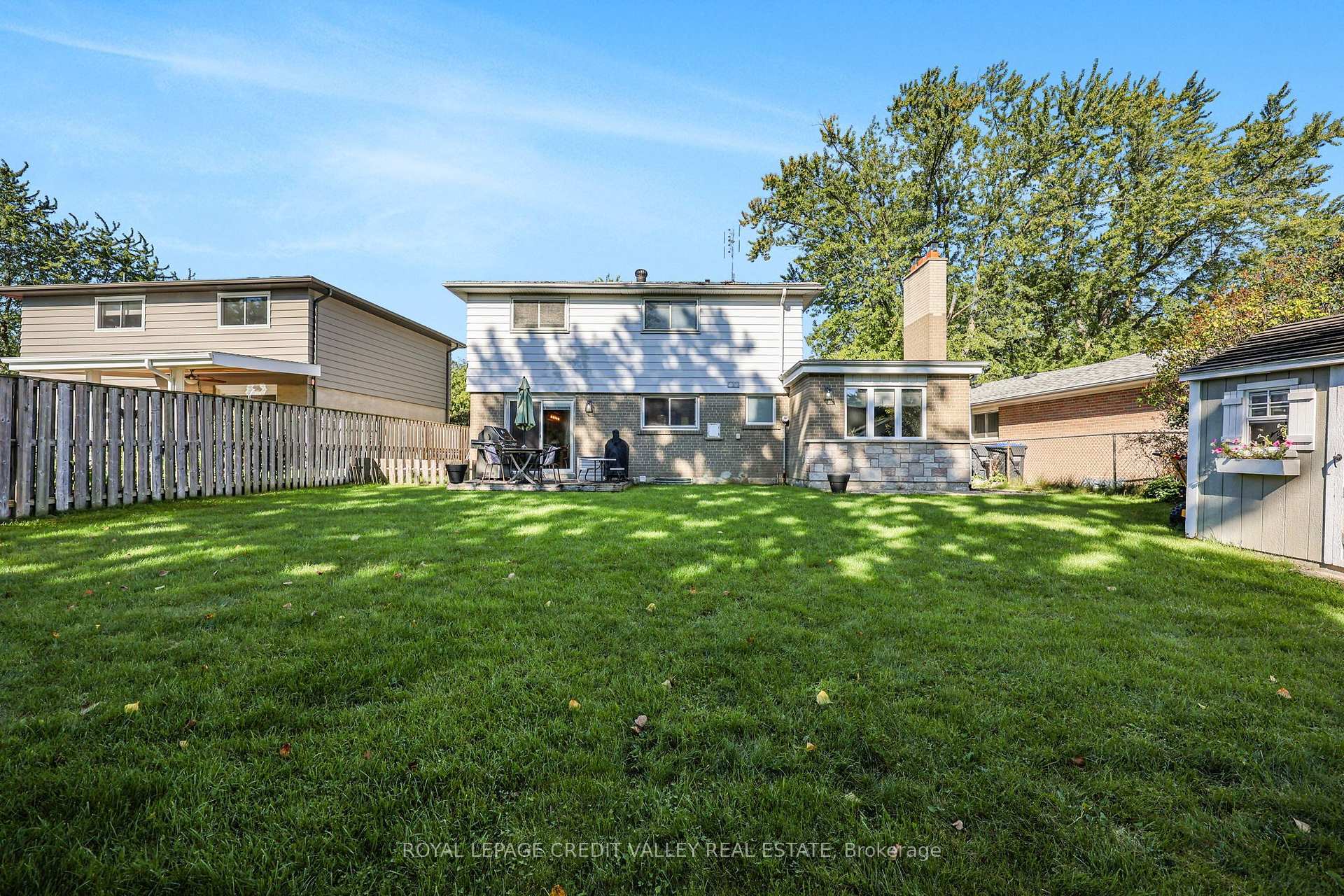 Photo 48 of 31 Melville Crescent, Brampton, Brampton East — HOMEH