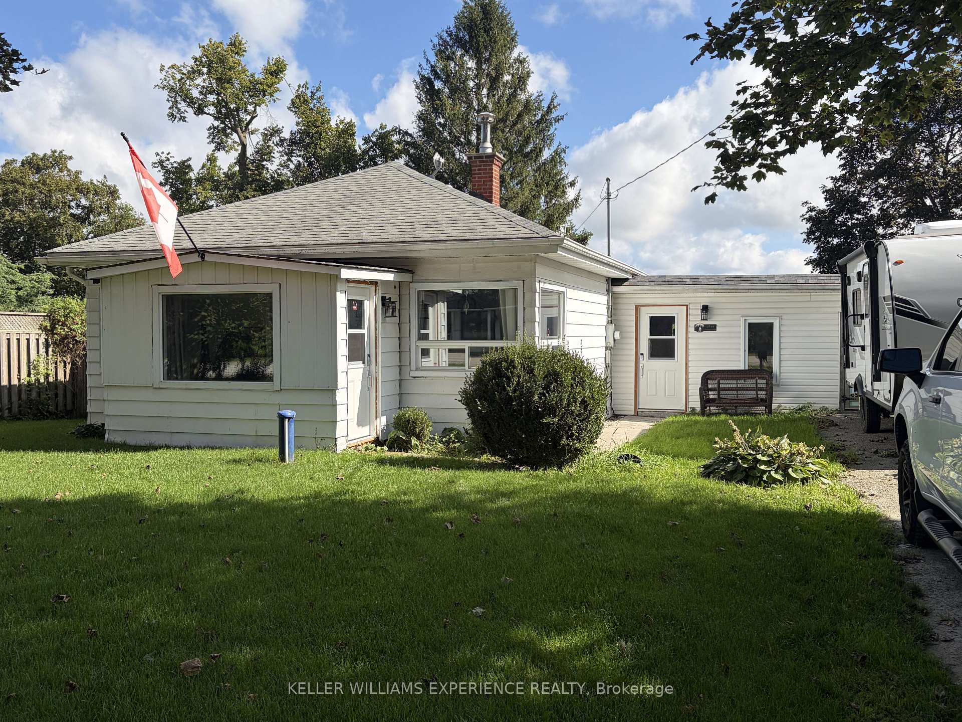 Photo 1 of 3829 Crossland Road, Springwater, Rural Springwater — HOMEH