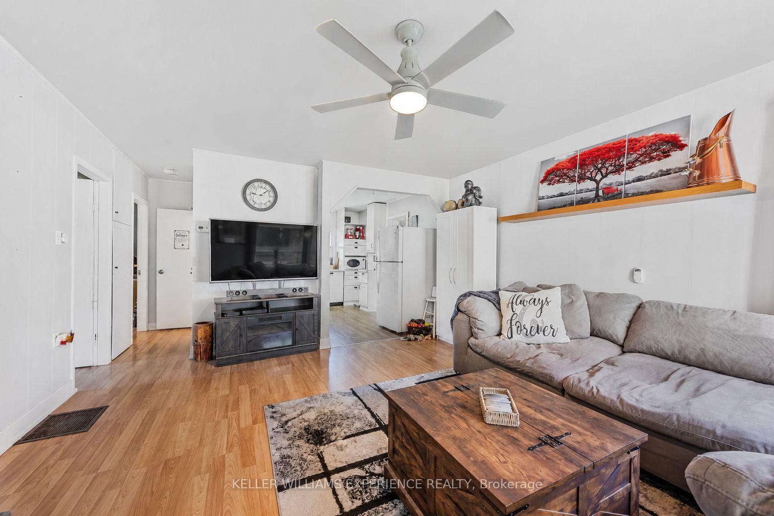 Photo 3 of 3829 Crossland Road, Springwater, Rural Springwater — HOMEH