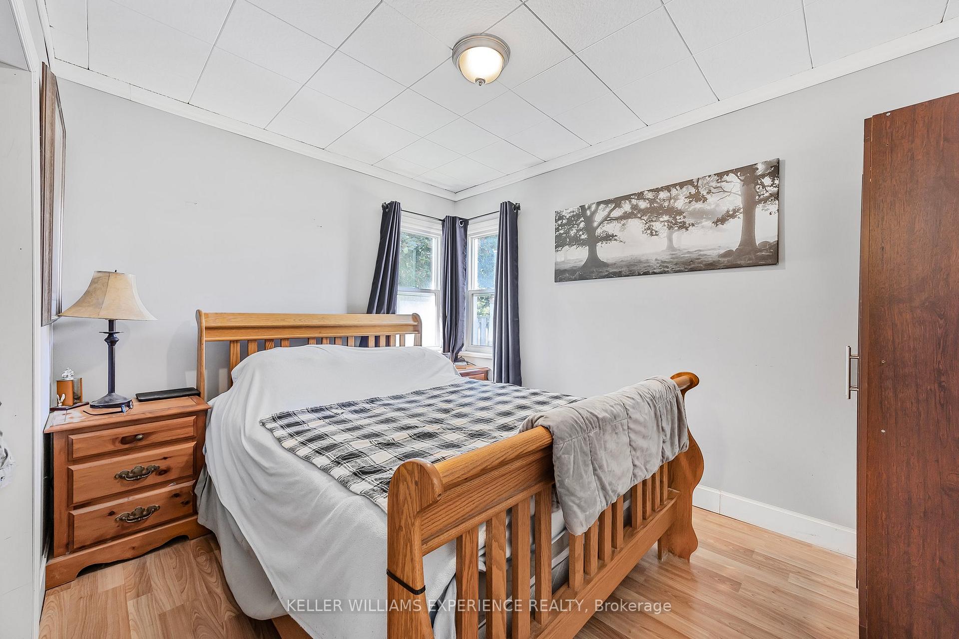 Photo 13 of 3829 Crossland Road, Springwater, Rural Springwater — HOMEH