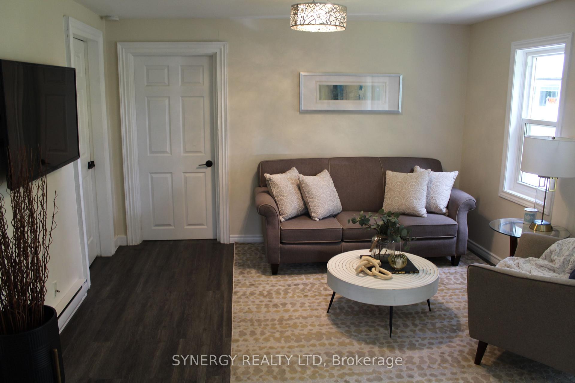 Photo 15 of 30 Mill Lane, Strathroy-Caradoc, NE — HOMEH