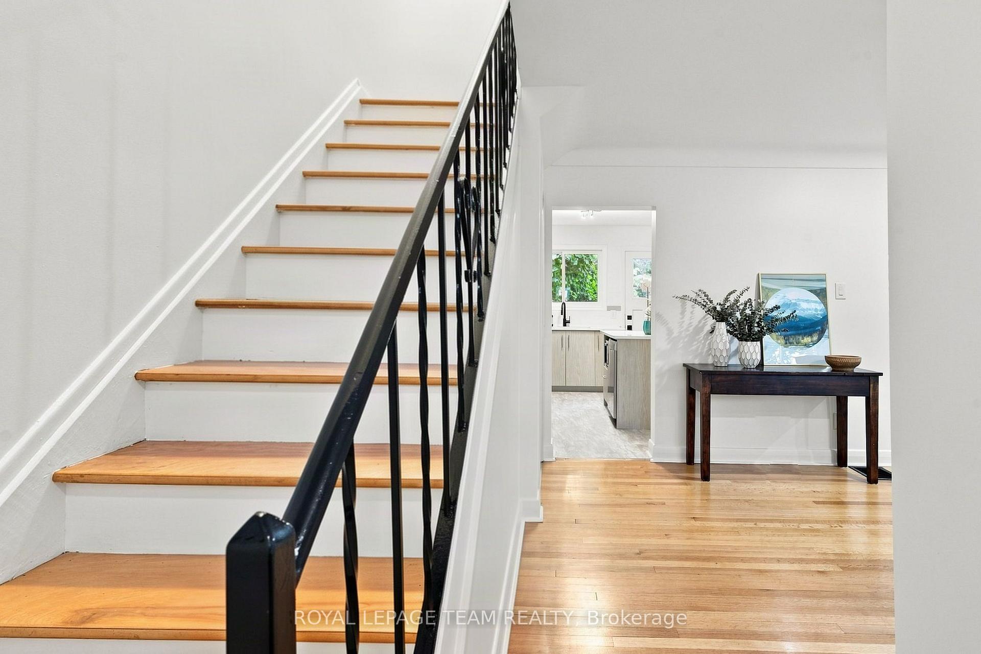 Photo 8 of 875 Woodroffe Avenue, Ottawa, McKellar Heights/Glabar Park — HOMEH