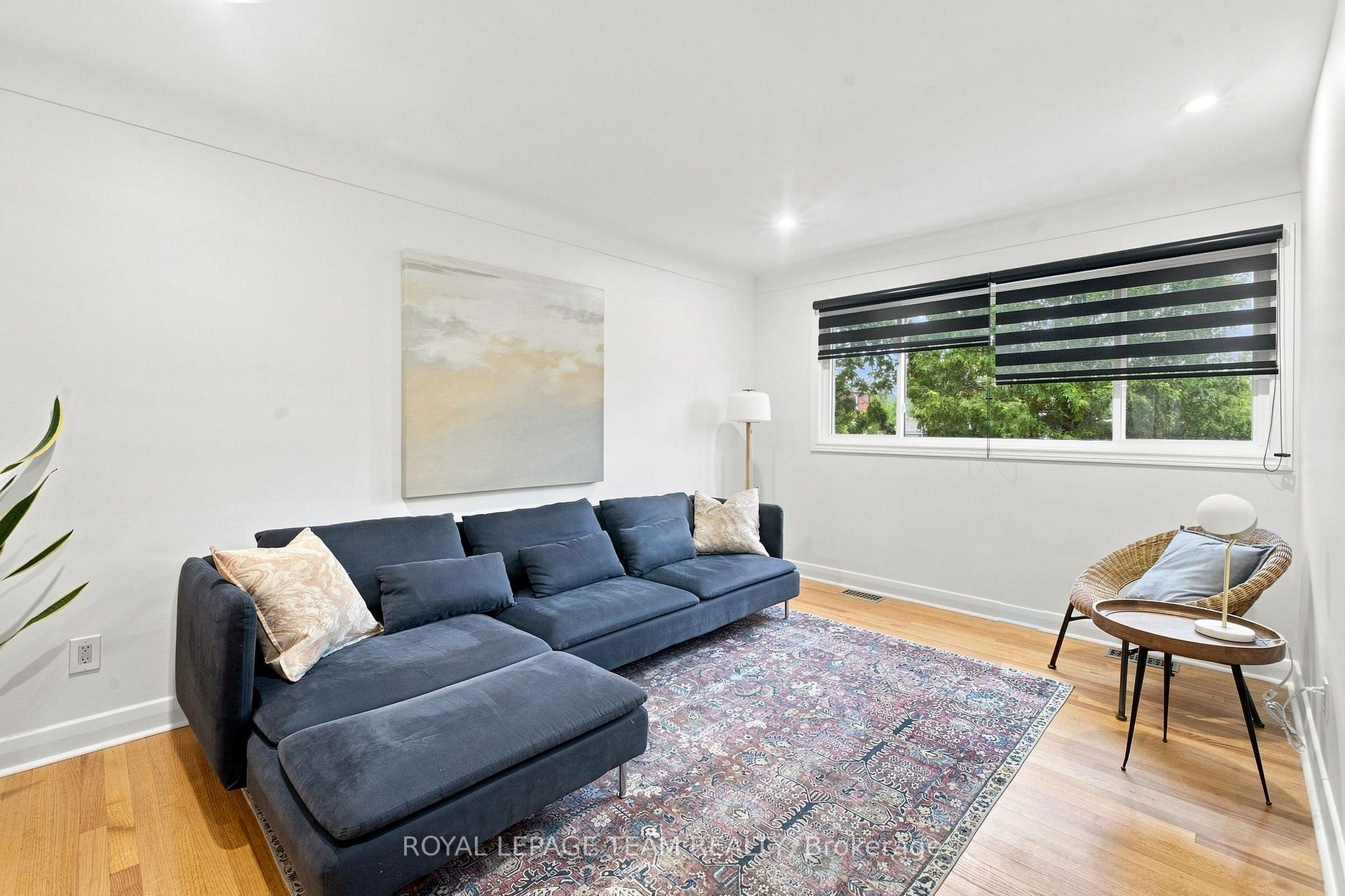 Photo 11 of 875 Woodroffe Avenue, Ottawa, McKellar Heights/Glabar Park — HOMEH