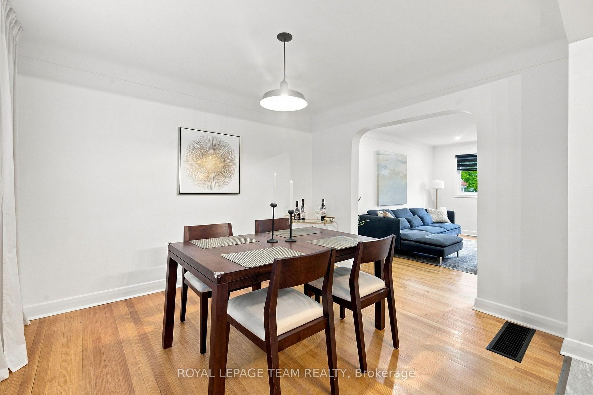 Photo 23 of 875 Woodroffe Avenue, Ottawa, McKellar Heights/Glabar Park — HOMEH