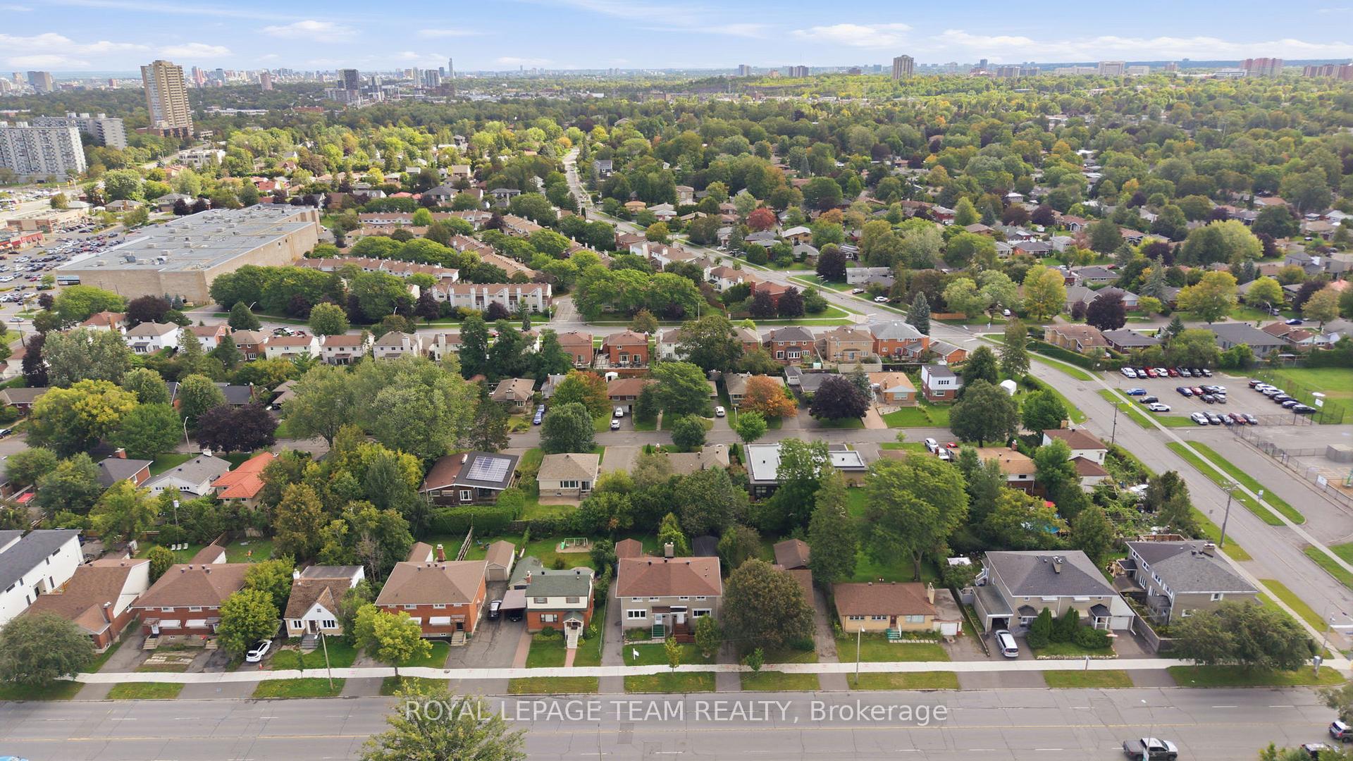 Photo 46 of 875 Woodroffe Avenue, Ottawa, McKellar Heights/Glabar Park — HOMEH