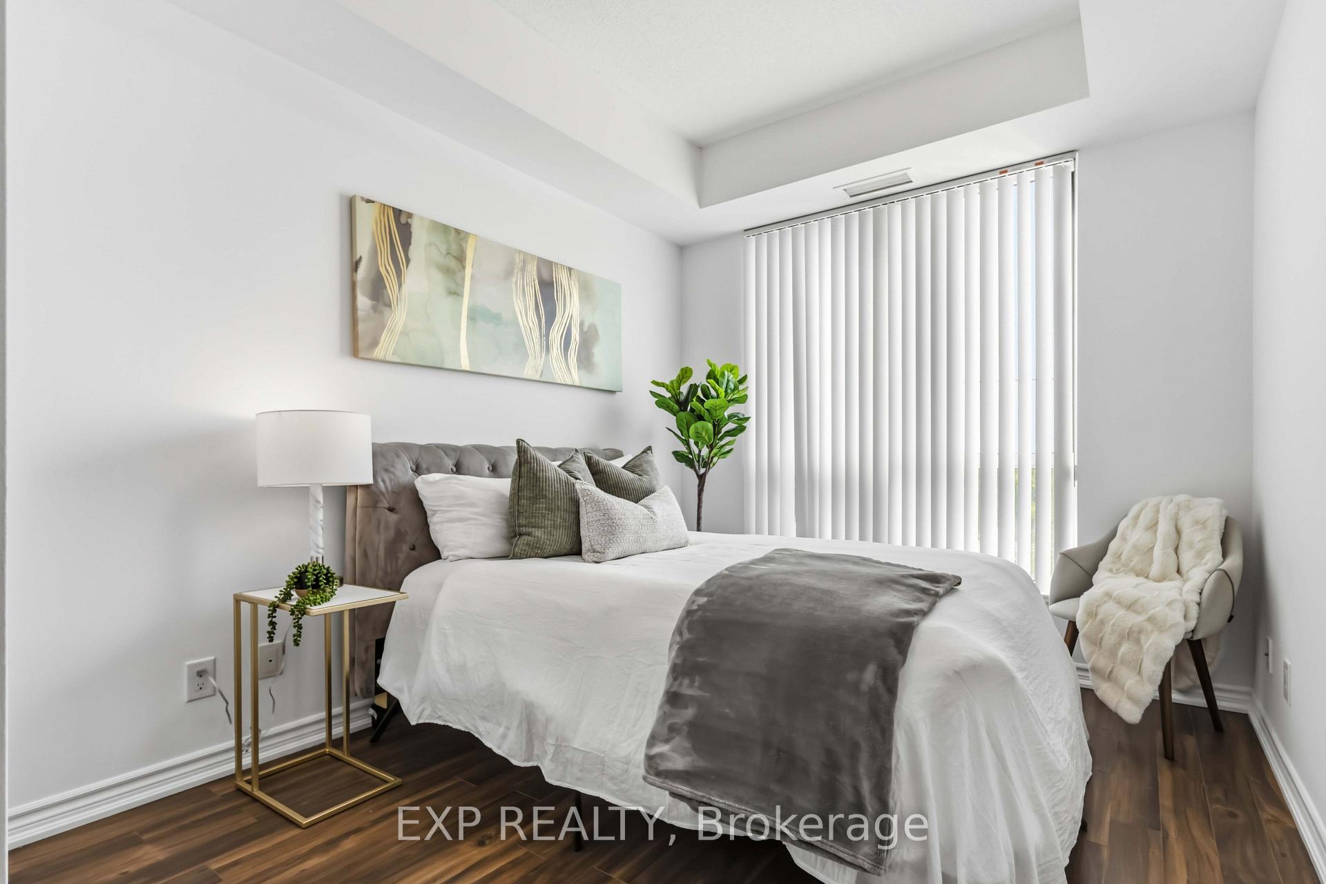 Photo 11 of Unit 320, 8323 Kennedy Road, Markham, Village Green-South Unionville — HOMEH