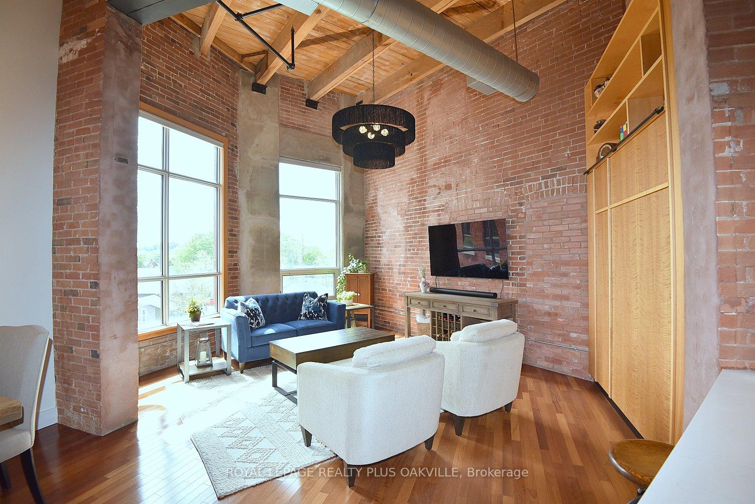 Photo of Unit 310, 26 Ontario Street