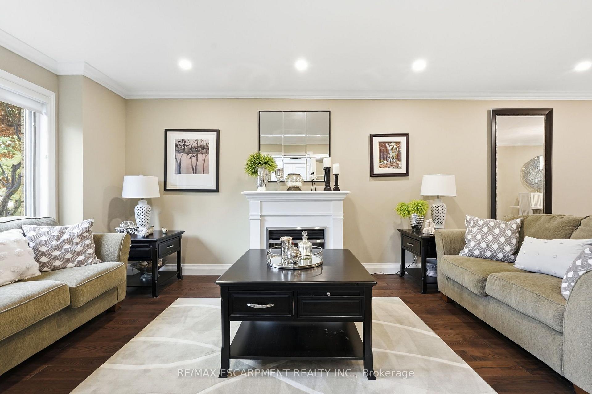 Photo 5 of 73 Richmond Crescent, Hamilton, Winona Park — HOMEH