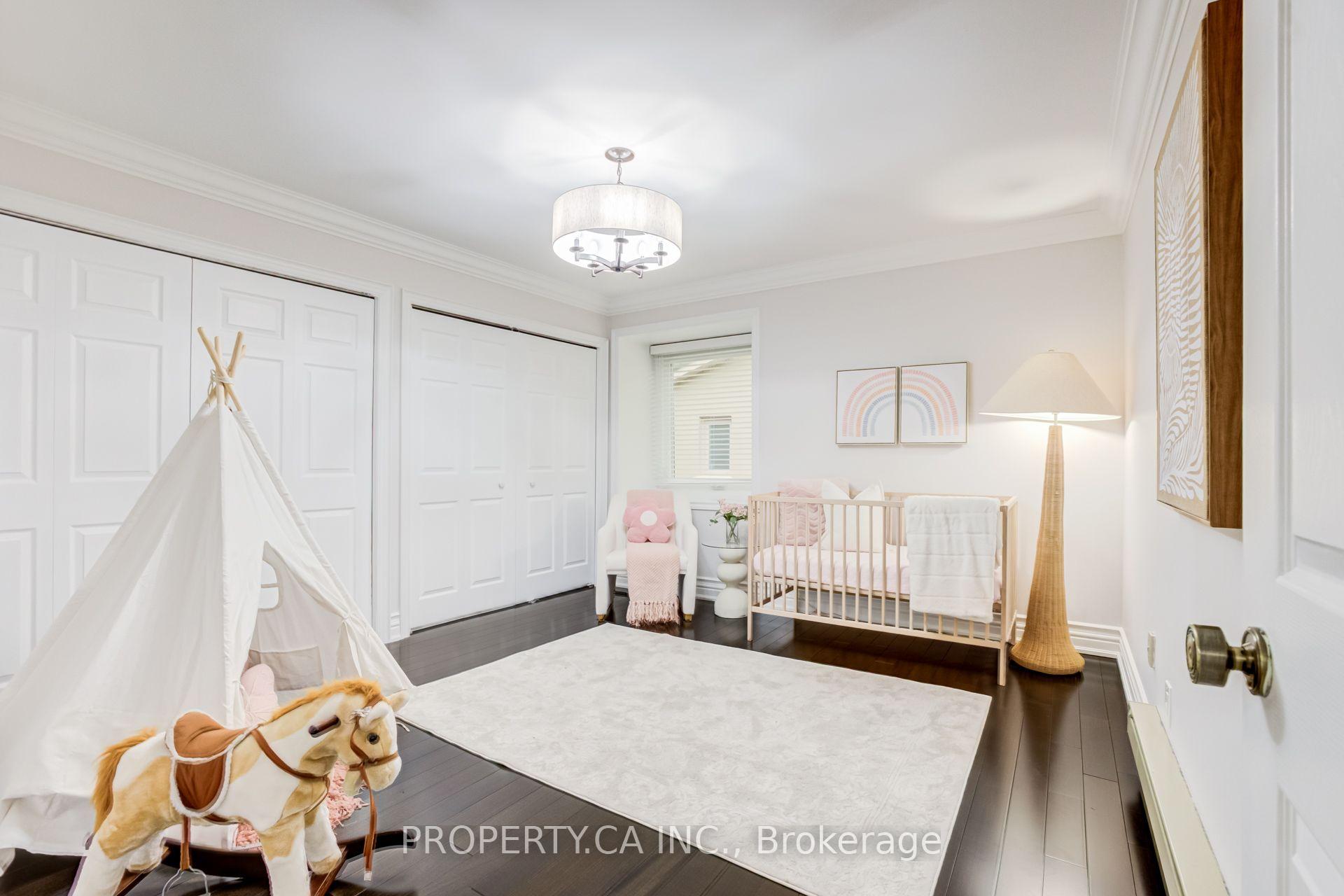 Photo 19 of 143 Cambridge Crescent, Richmond Hill, South Richvale — HOMEH