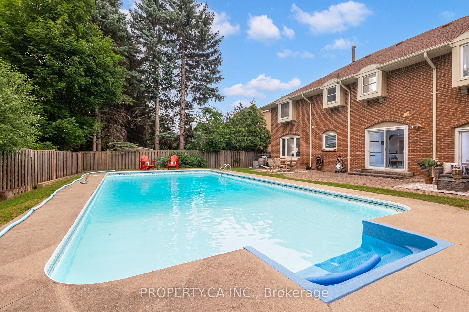 Photo 30 of 143 Cambridge Crescent, Richmond Hill, South Richvale — HOMEH