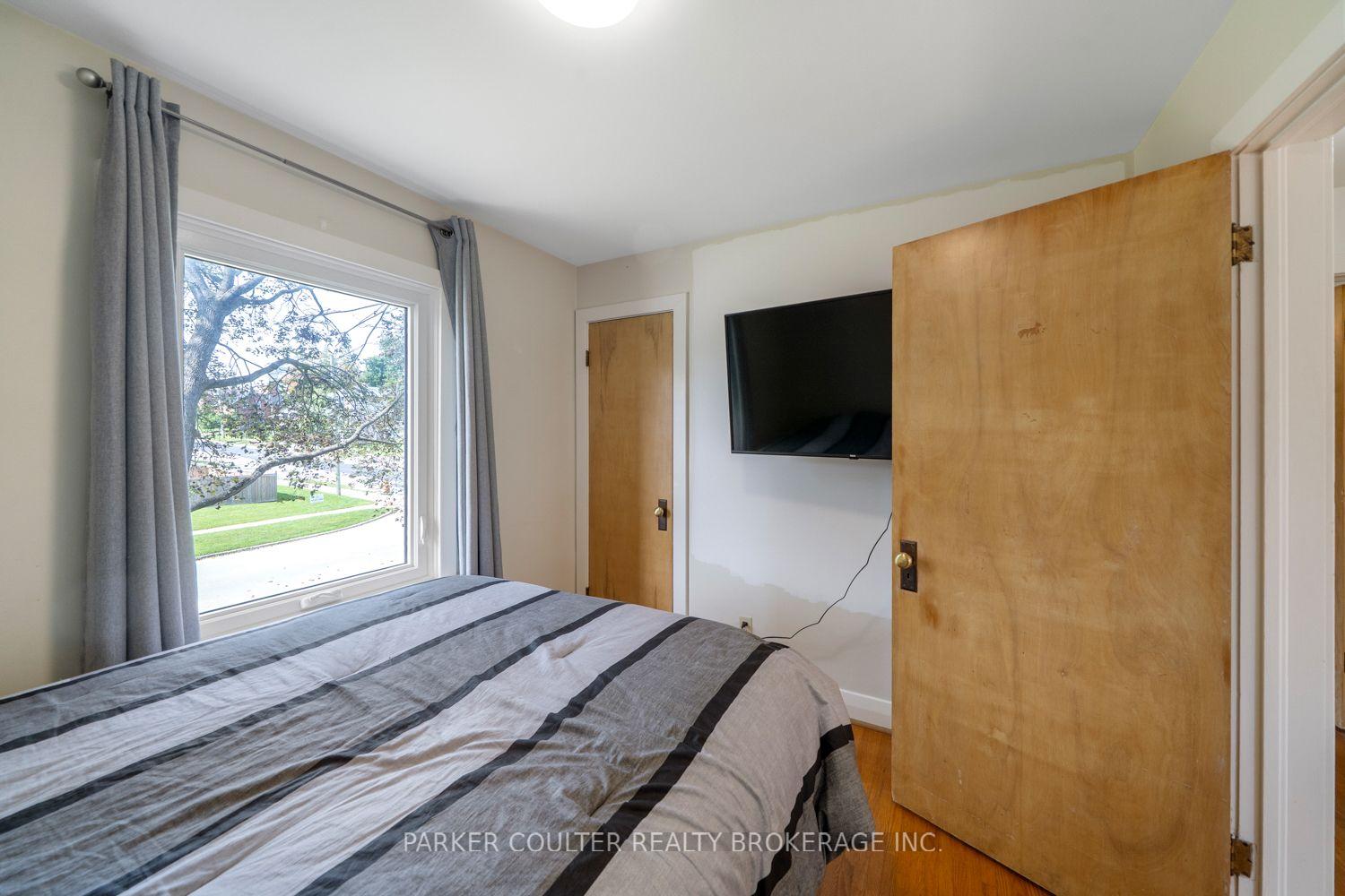 Photo 20 of 71 Newton Street, Barrie, Wellington — HOMEH
