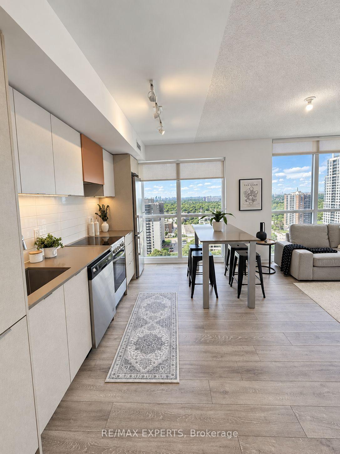 Photo 9 of Unit 1902, 30 Gibbs Road, Etobicoke, Islington-City Centre West — HOMEH